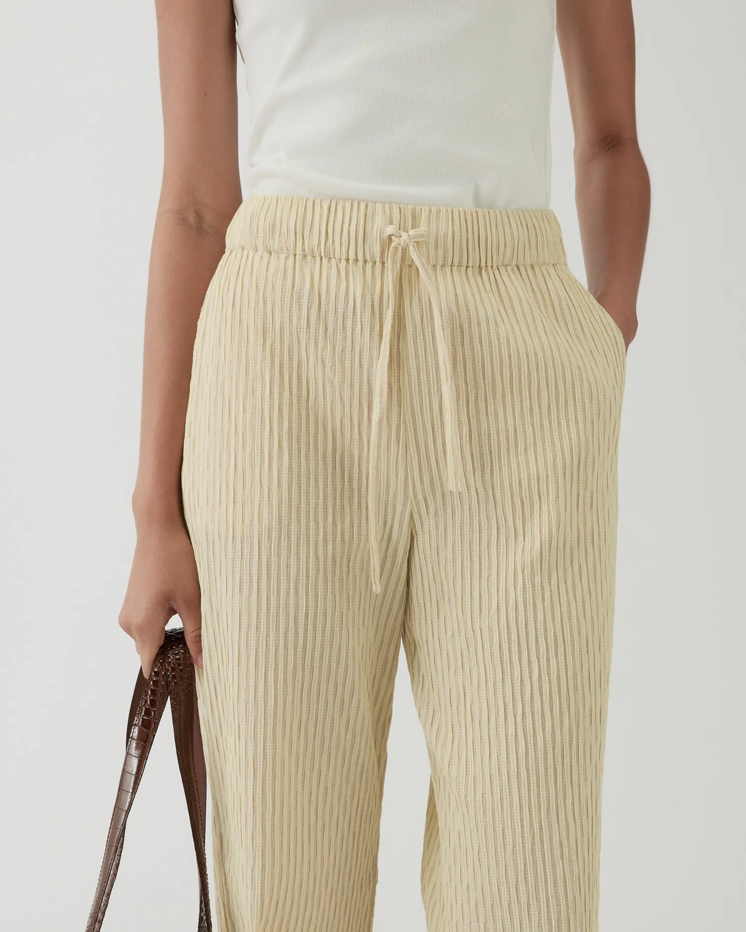 Andi Trousers Cotton Seersucker Stripe Yellow sold by Rejina Pyo product image thumbnail 4