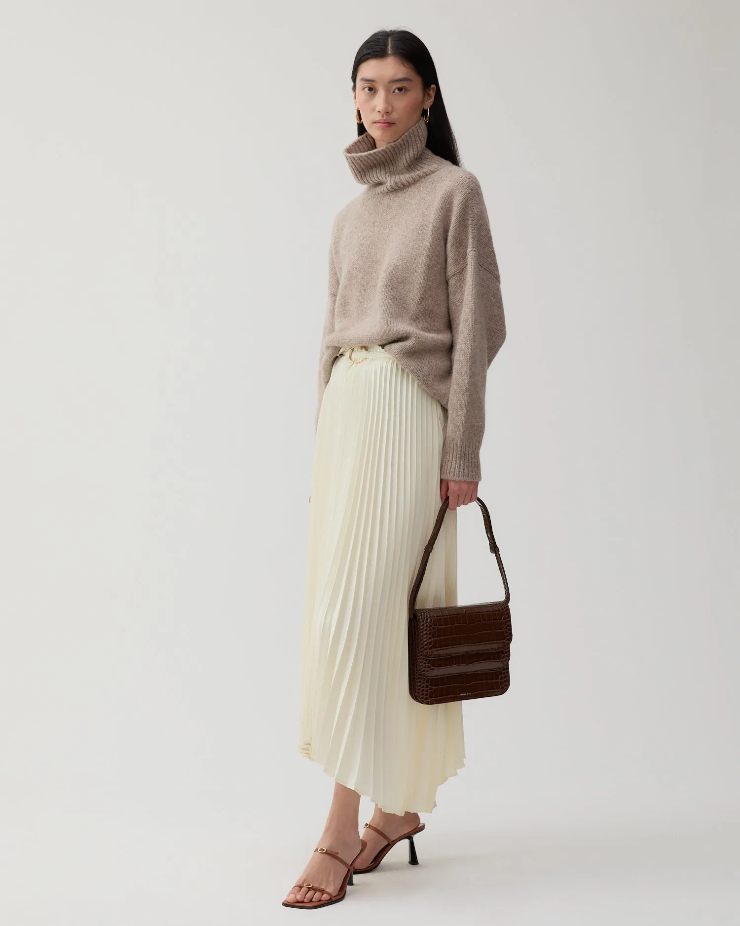 Claudia Sweater Chunky Alpaca Oat sold by Rejina Pyo