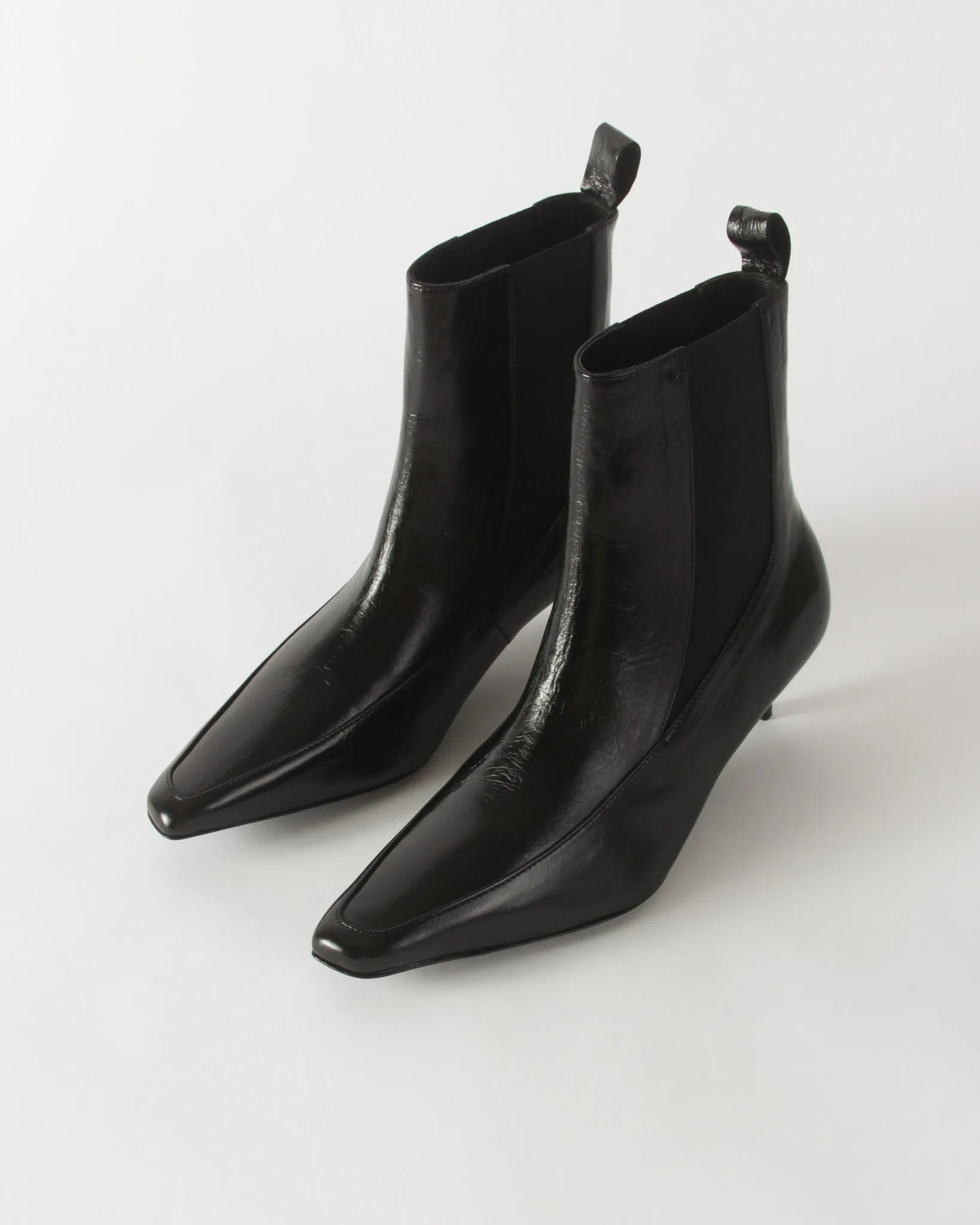 Ankle Boot Leather Nero sold by Rejina Pyo product image thumbnail 2