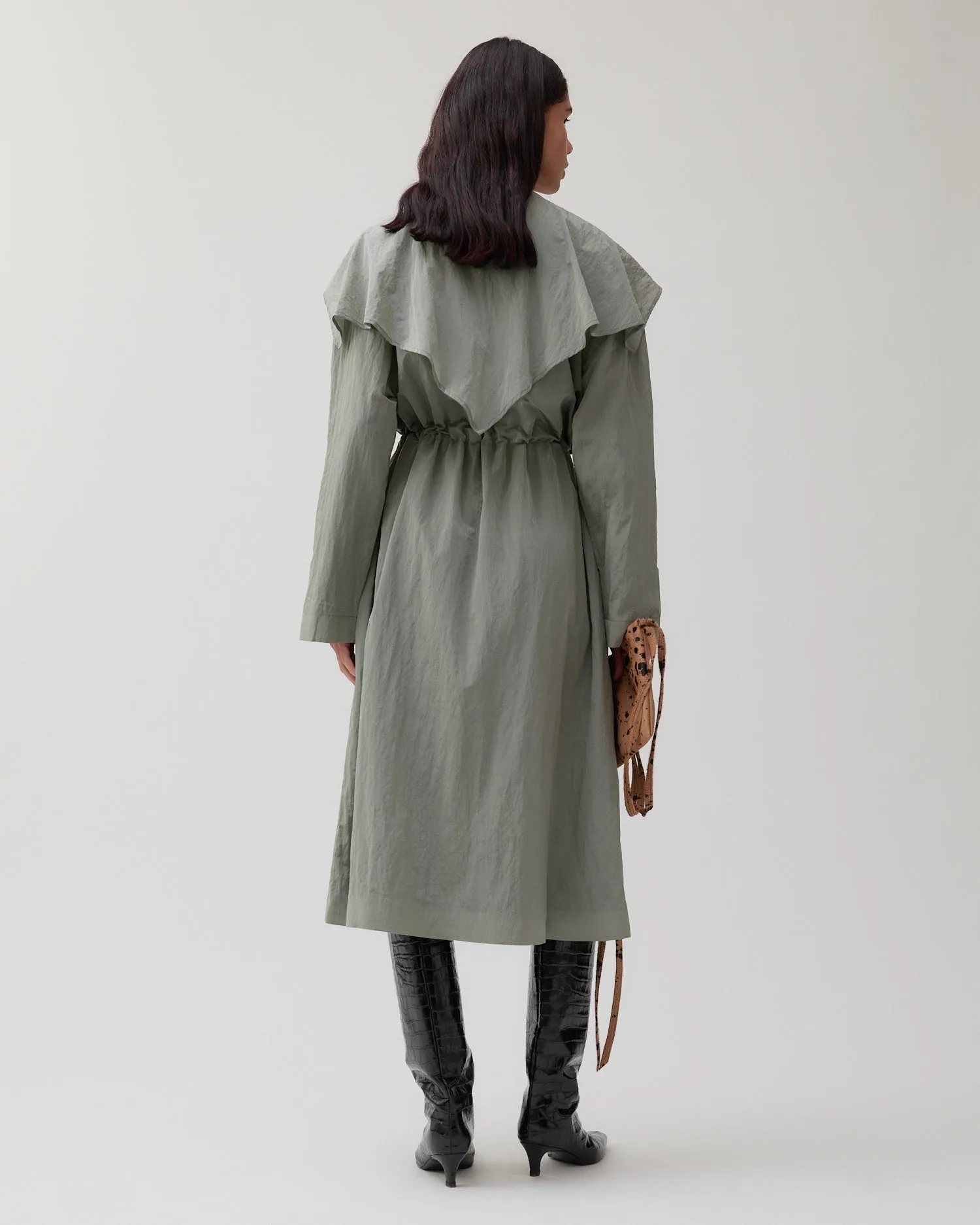 Alana Trenchcoat Taffeta Grey sold by Rejina Pyo product image thumbnail 5