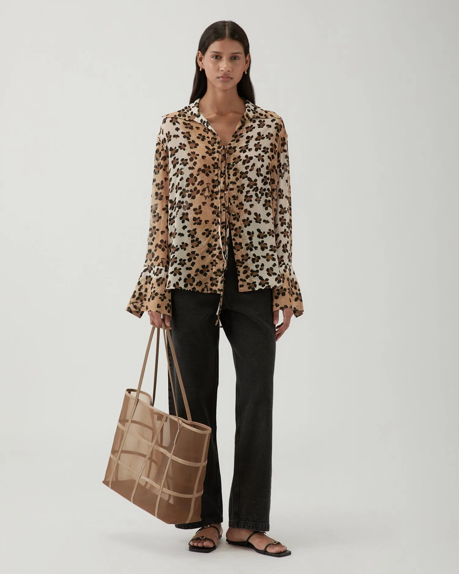 Saskia Shirt Viscose Chiffon Print Beige sold by Rejina Pyo