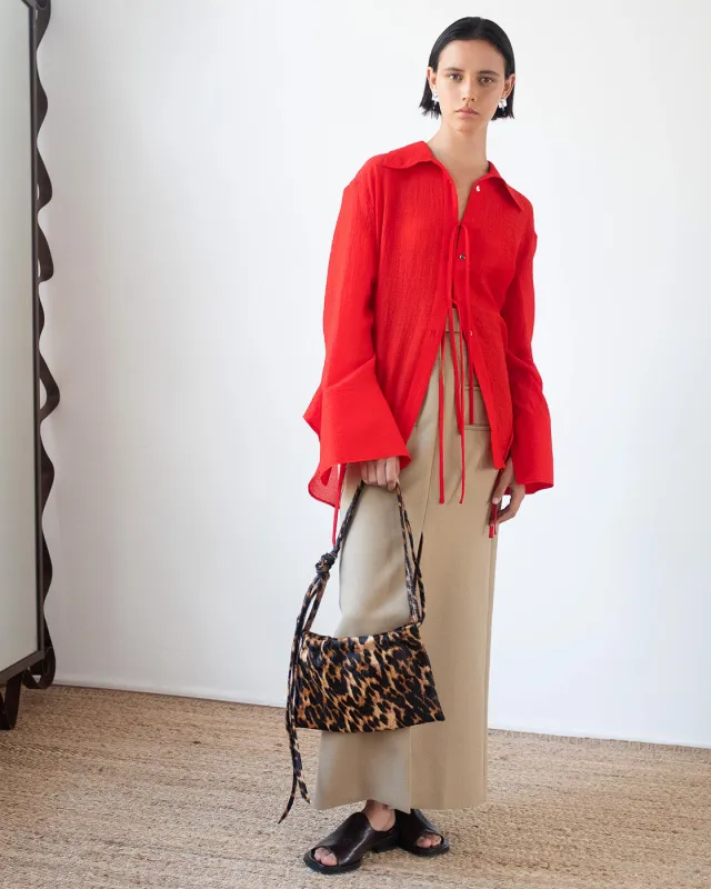 Saskia Shirt Tencel Blend Red made by Rejina Pyo