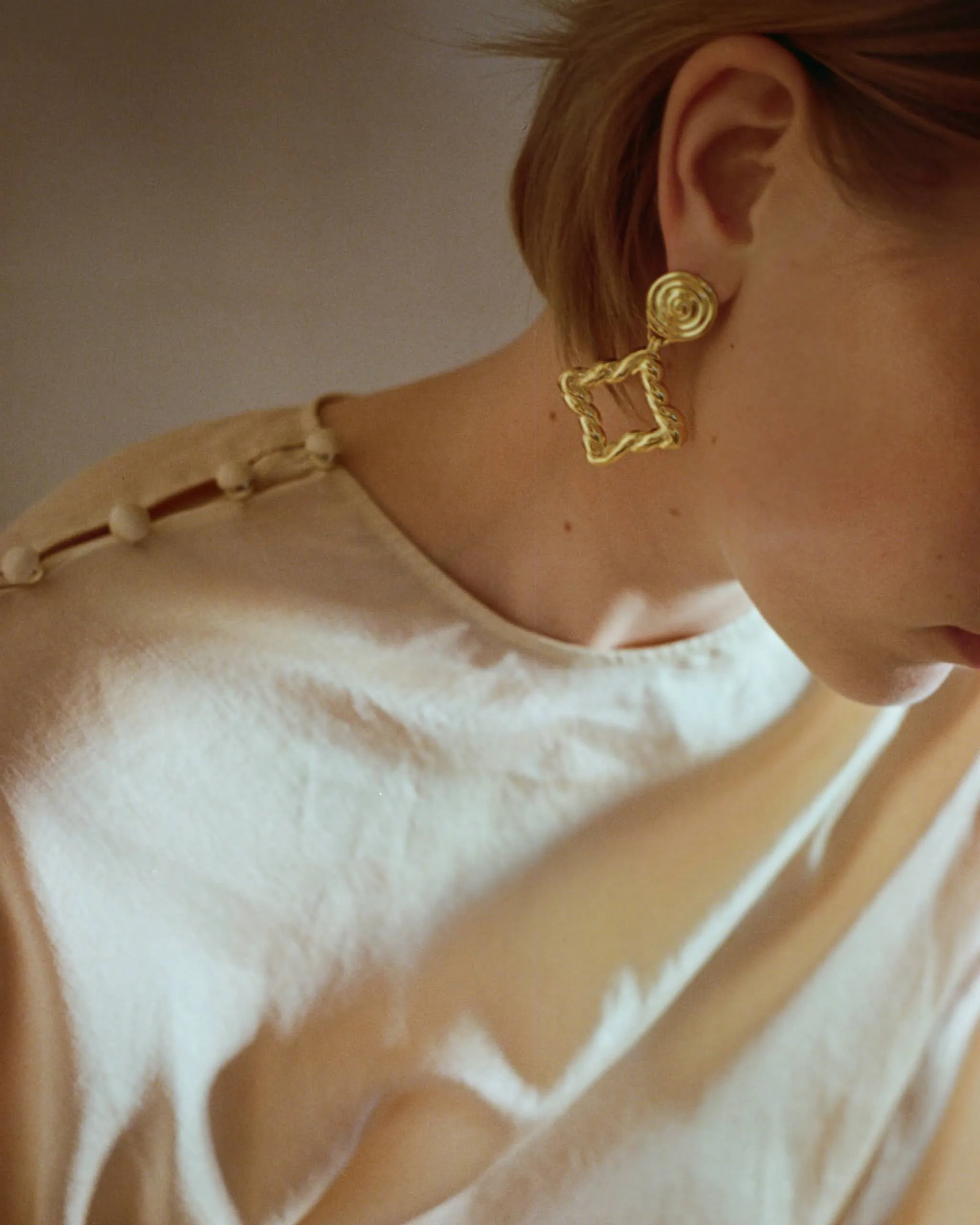 Rectangle Twirl Earrings Gold Plated sold by Rejina Pyo product image thumbnail 2