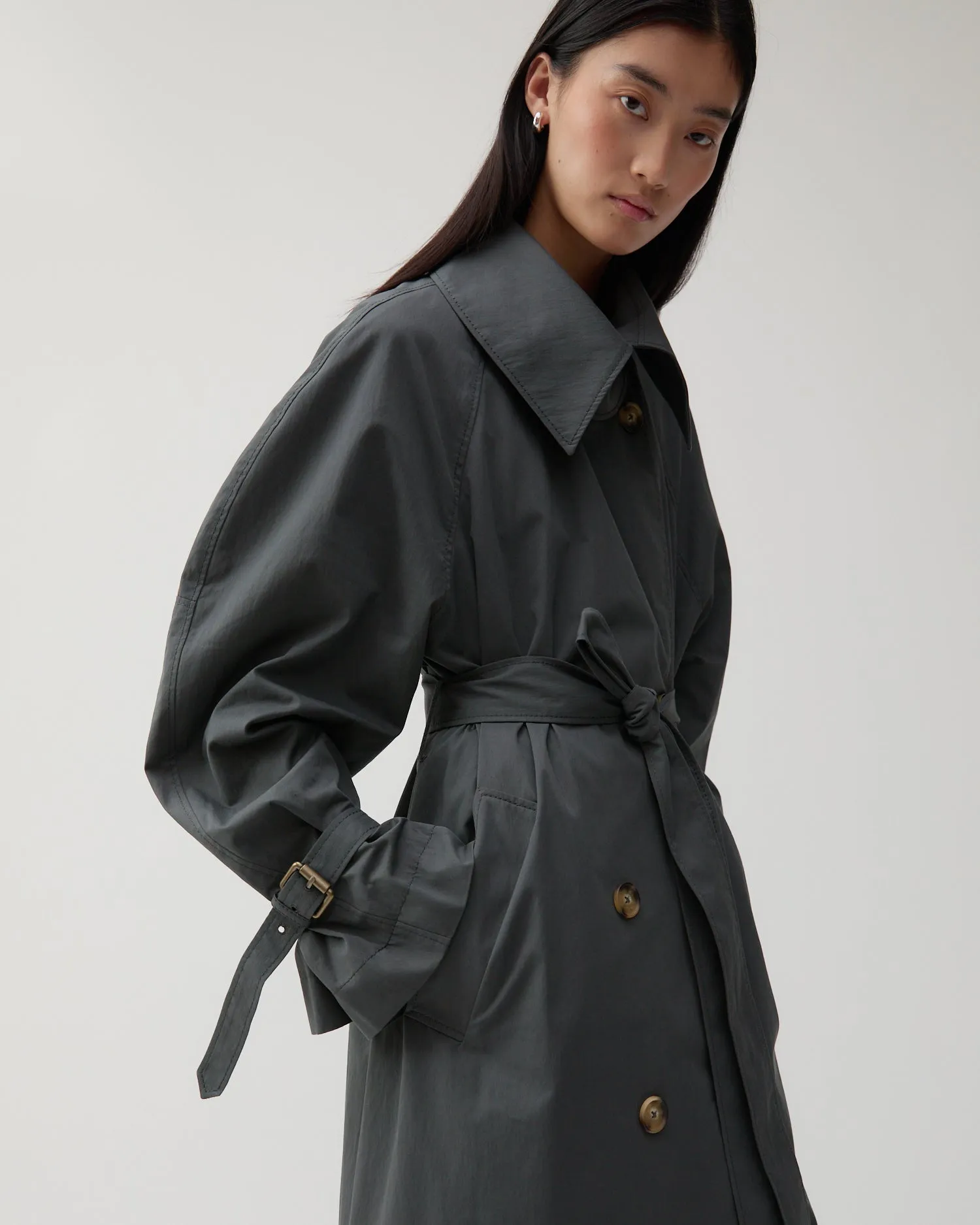 Romy Trenchcoat Cotton Blend Twill Charcoal sold by Rejina Pyo product image thumbnail 4