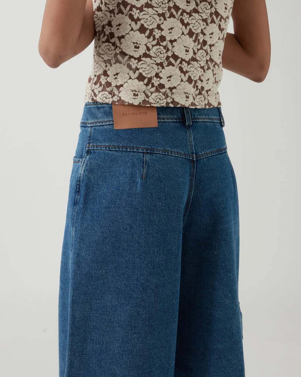 Adina T-Shirt Cotton Blend Floral Lace Brown sold by Rejina Pyo product image thumbnail 3