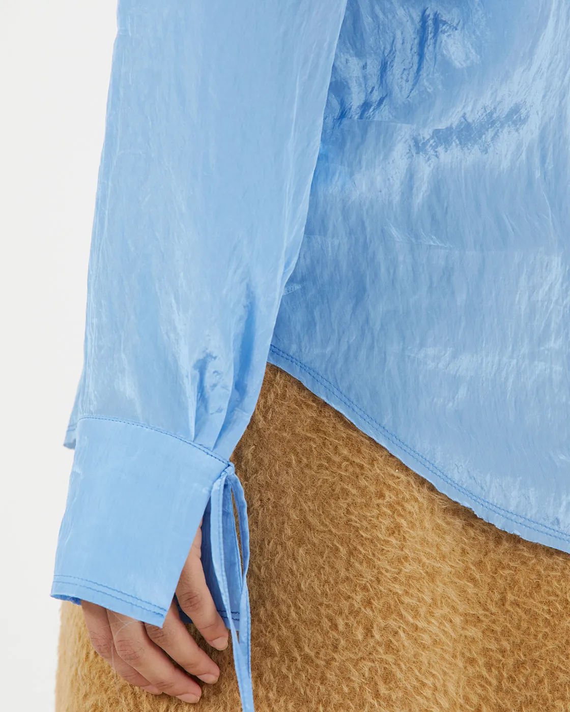 Saskia Shirt Viscose Blend Crinkle Blue sold by Rejina Pyo product image thumbnail 5