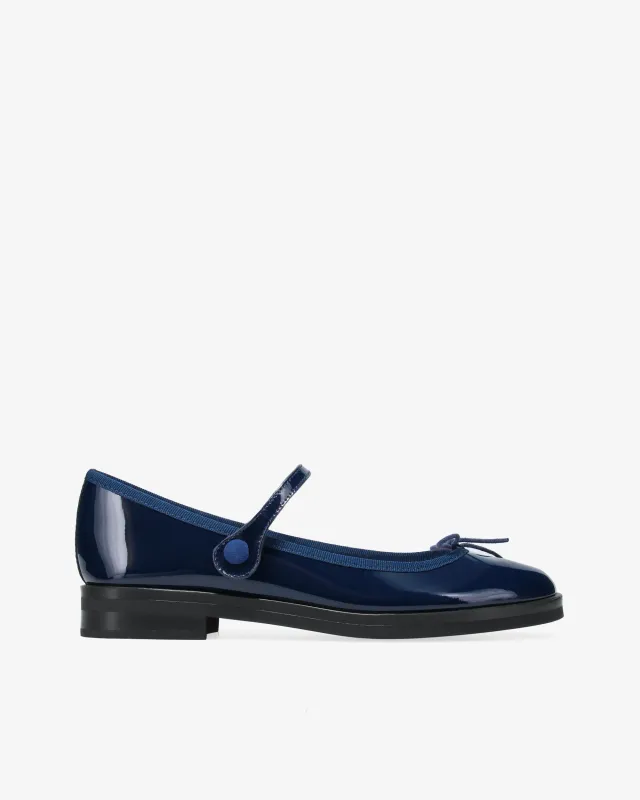 Babies Cendrillon College sold by Repetto