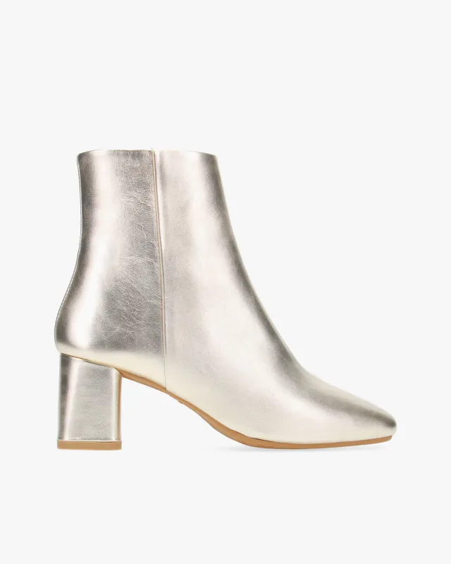 Bottines Phoebe - semelle gomme sold by Repetto