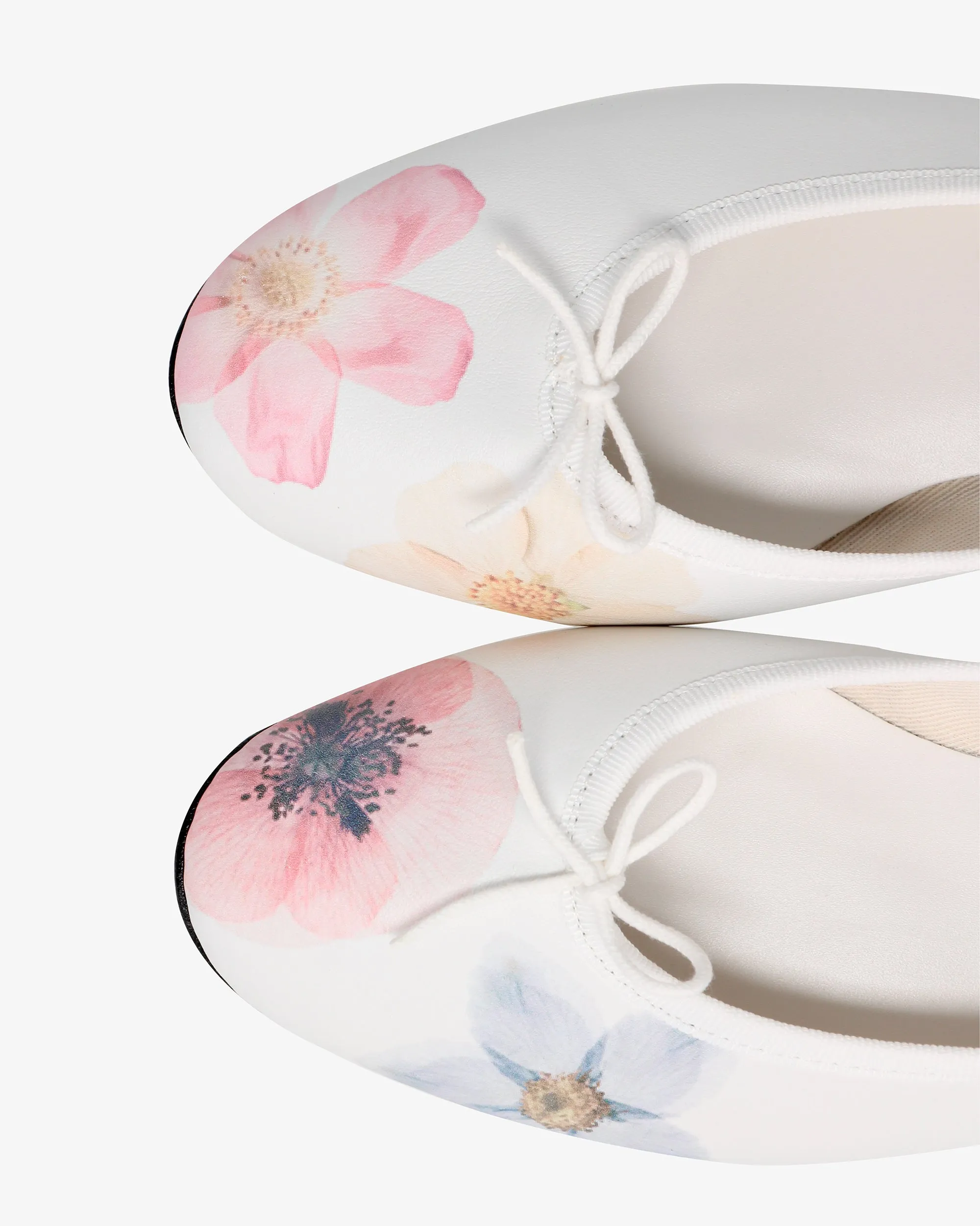 Ballerines Cendrillon sold by Repetto product image thumbnail 4