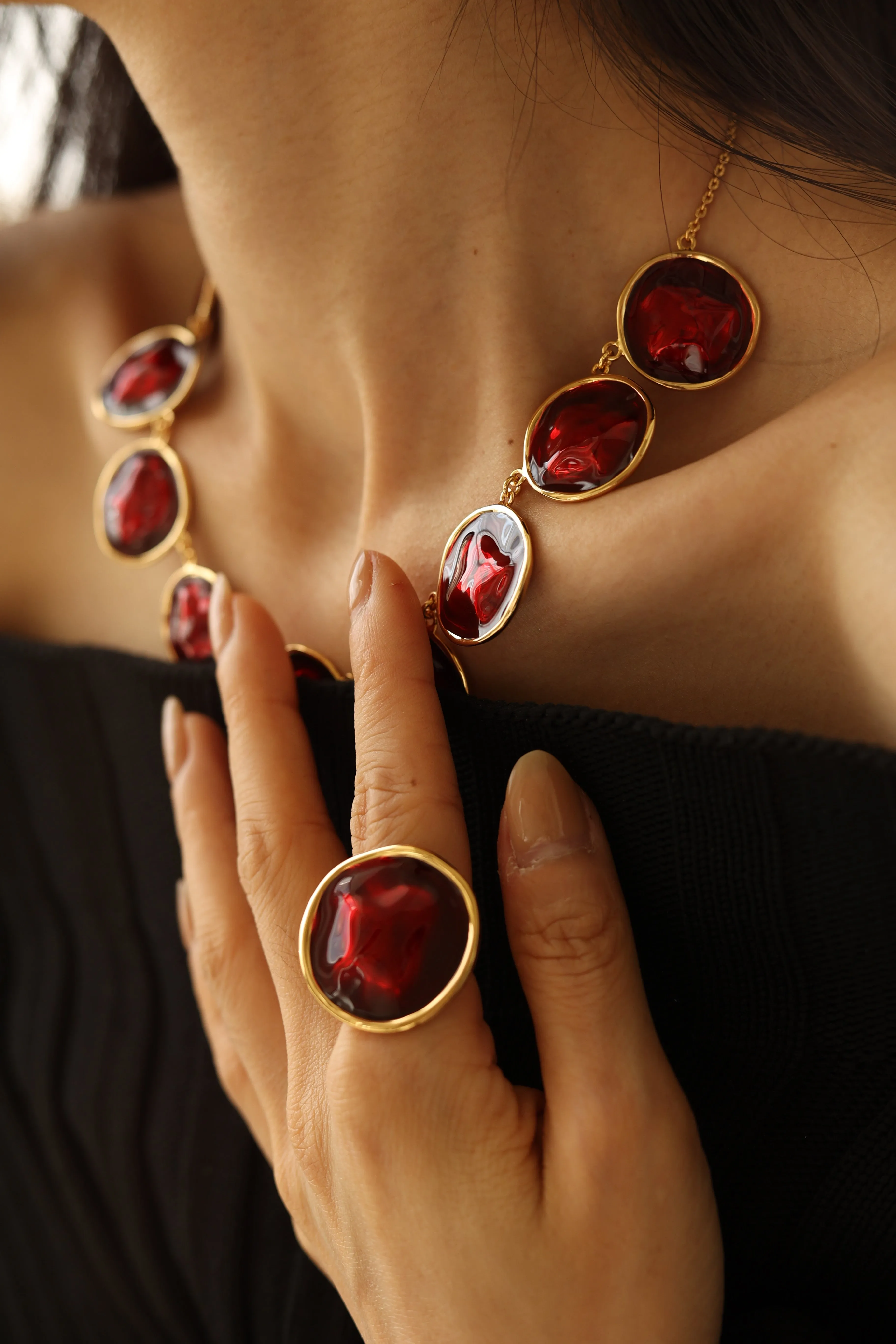 Red Enamel Ripple Necklace sold by Retro Chic product image thumbnail 3