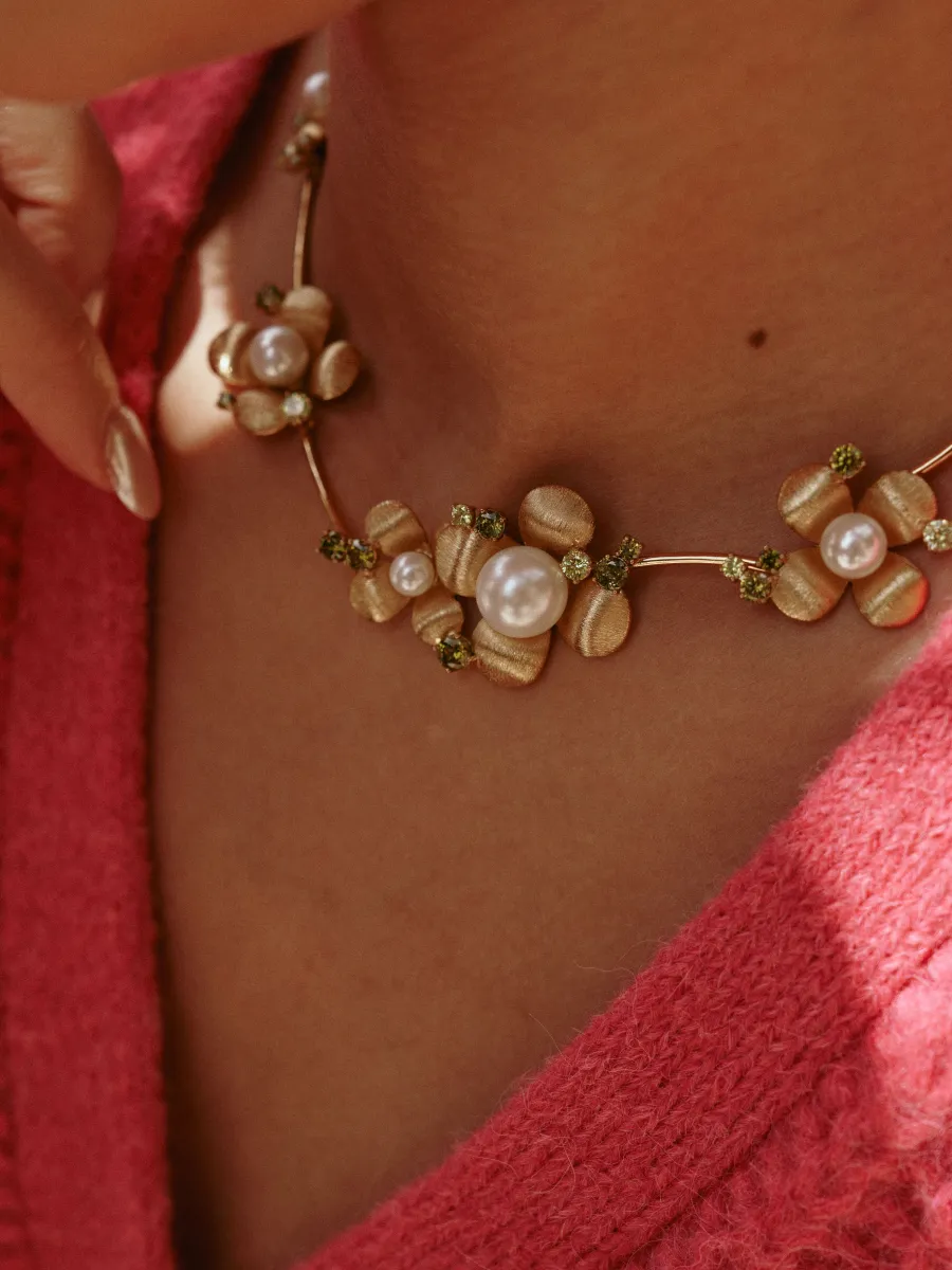 Garden Blossom Necklace sold by Retro Chic product image thumbnail 2