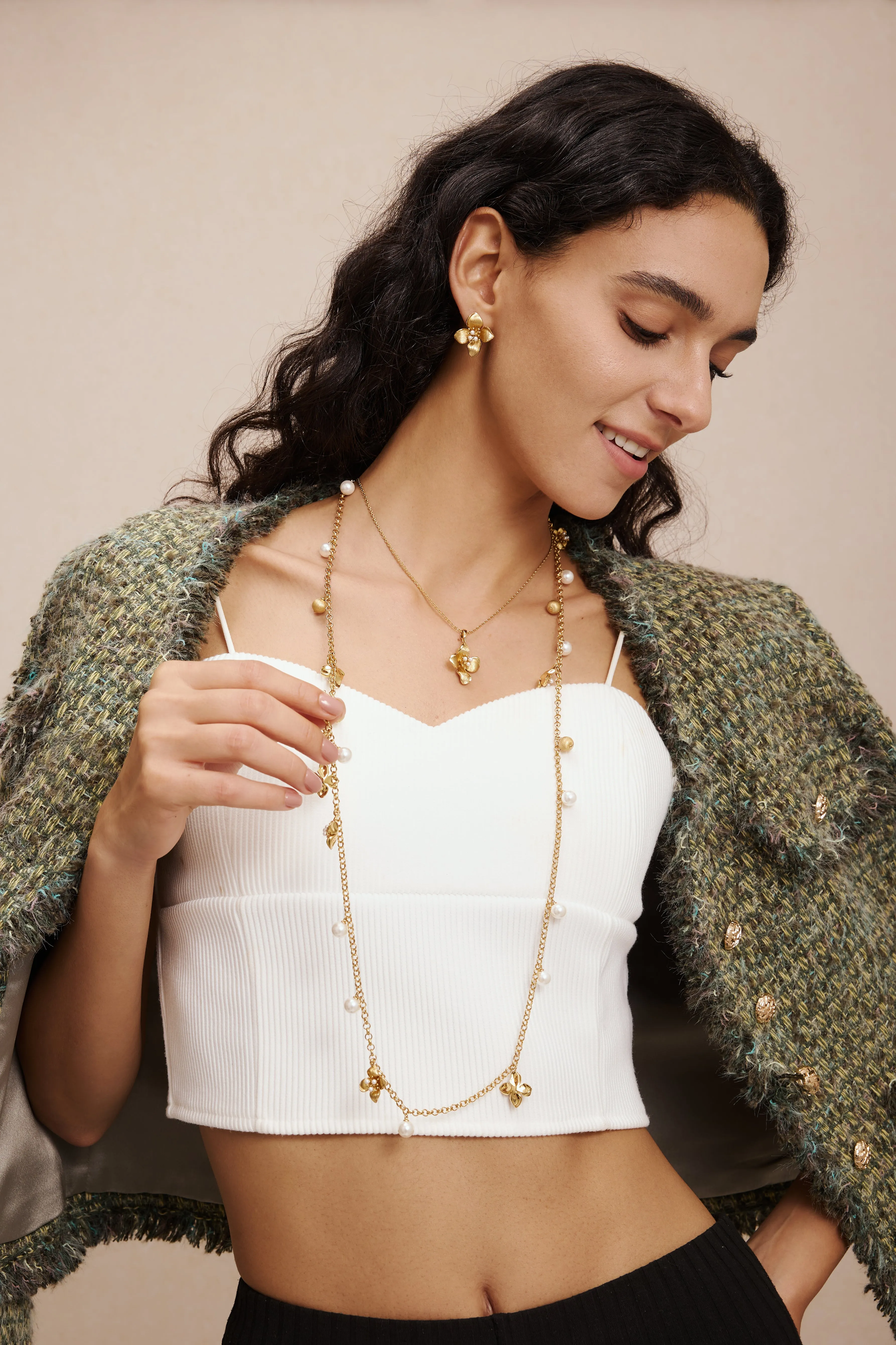 Blossom Necklace sold by Retro Chic product image thumbnail 2