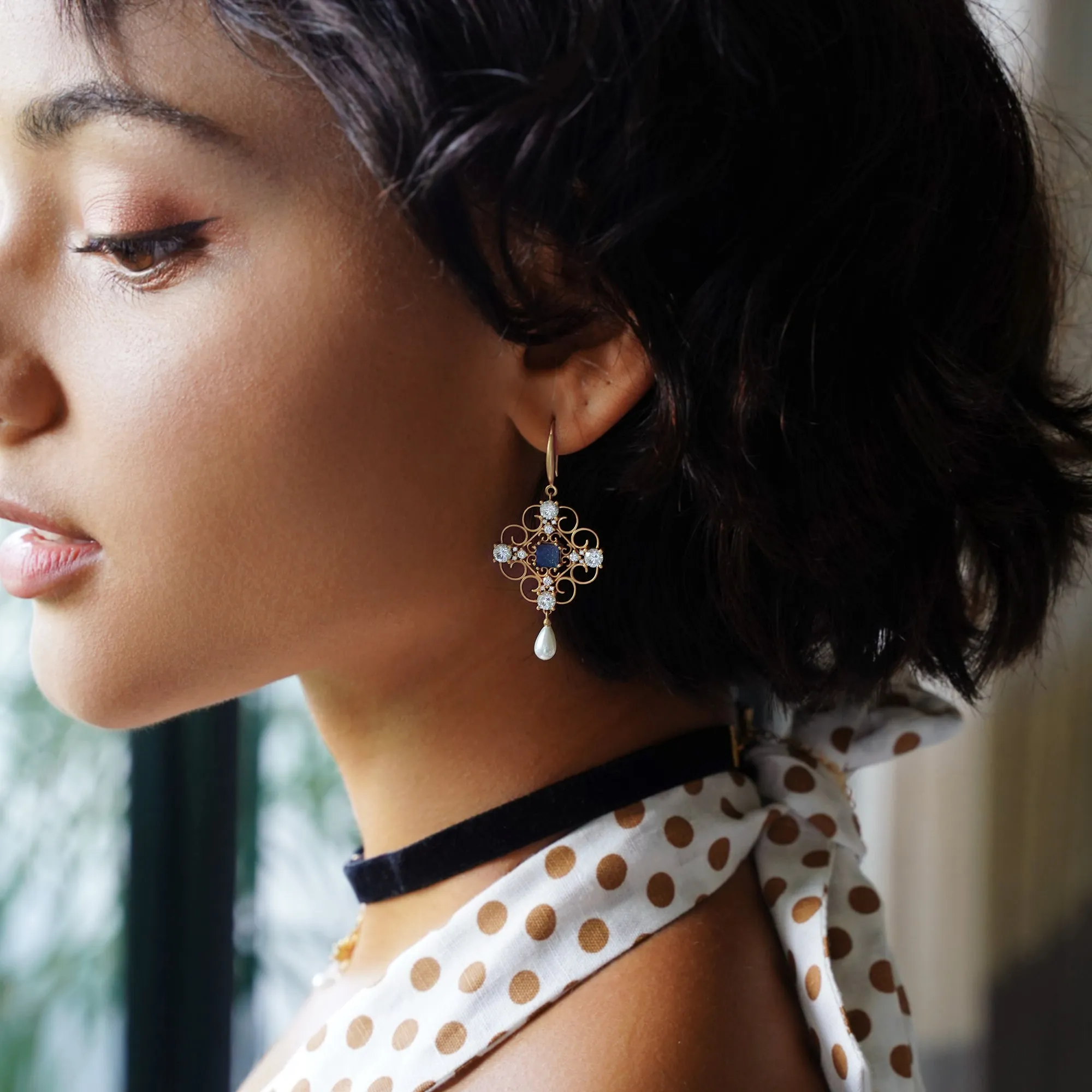 Orchid Dream Pearl Earrings sold by Retro Chic product image thumbnail 2