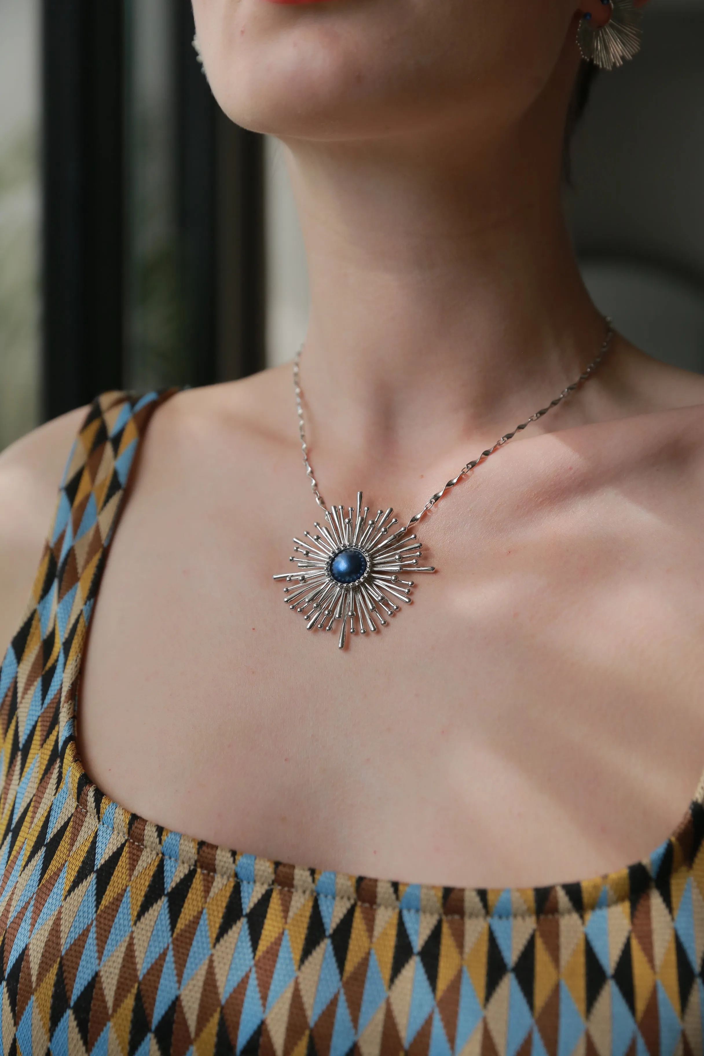 Blue Dandelion Necklace sold by Retro Chic product image thumbnail 3