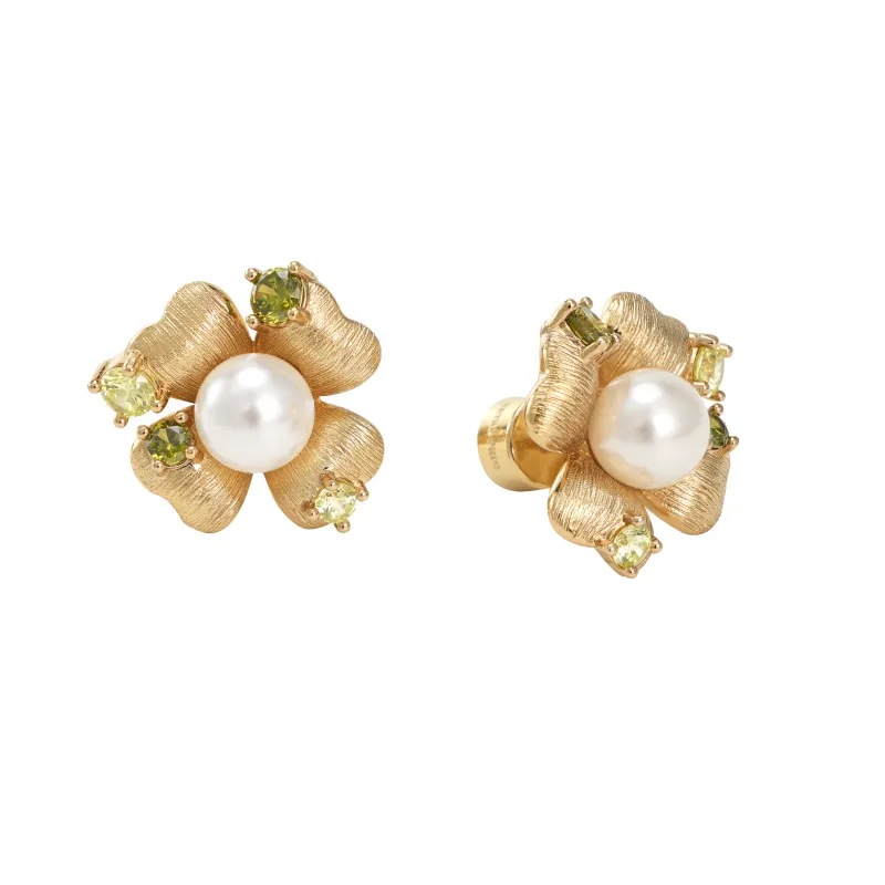 Garden Blossom Stud Earrings made by Retro Chic
