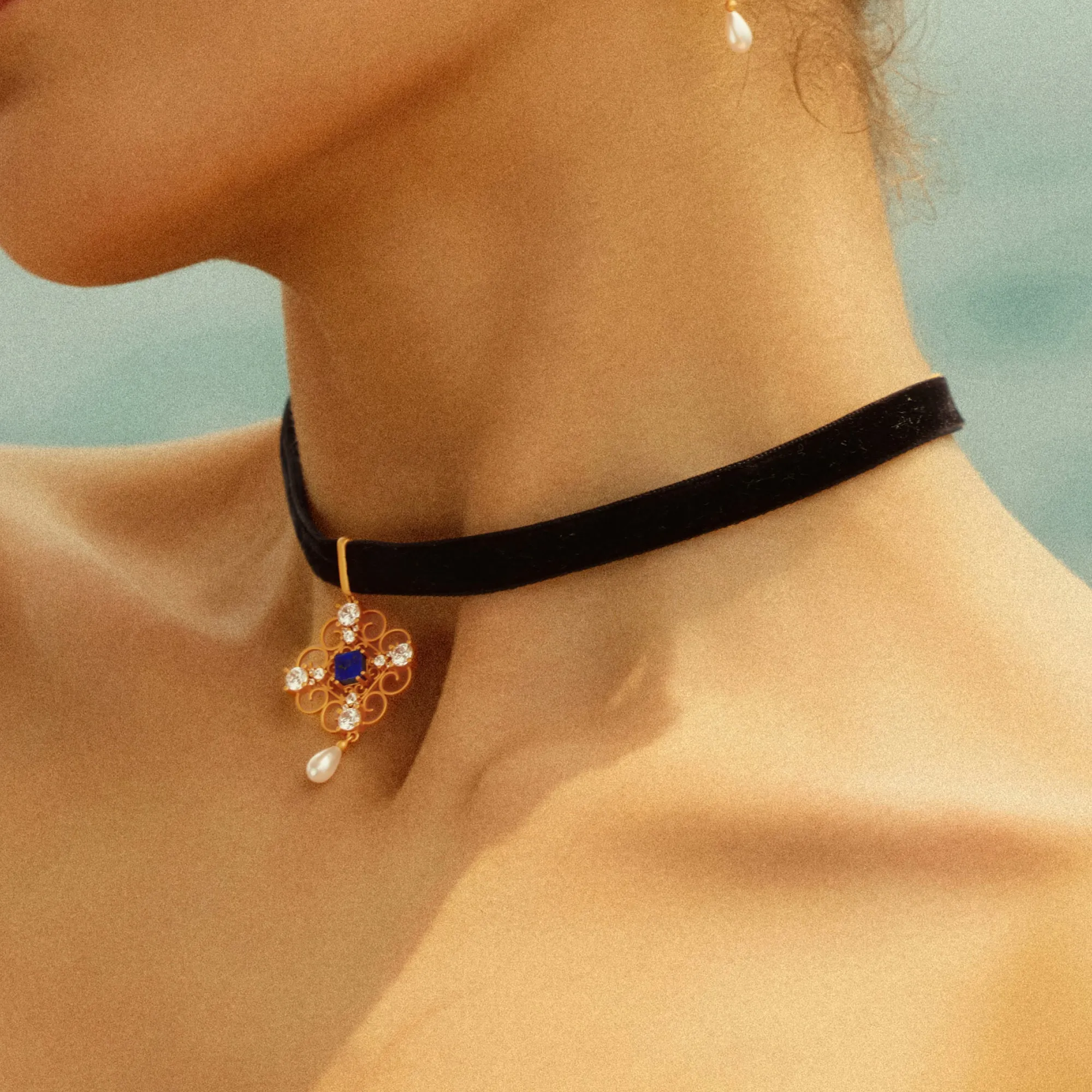 Orchid Dream Choker sold by Retro Chic product image thumbnail 2