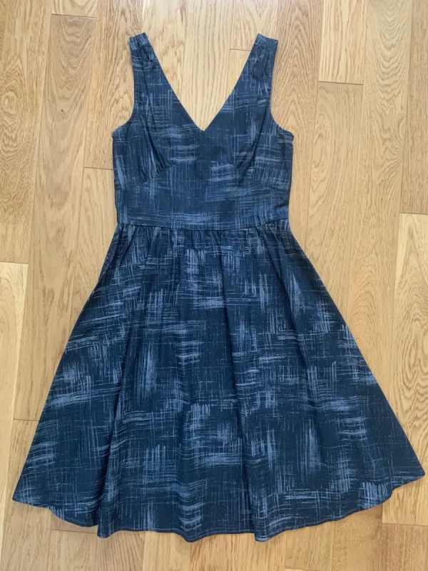 Artsy Dress - Small only, 1 left! sold by Retrolicious