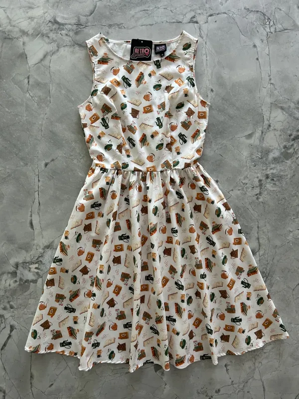 Book & Tea Vintage Dress - XS only, 1 left! sold by Retrolicious