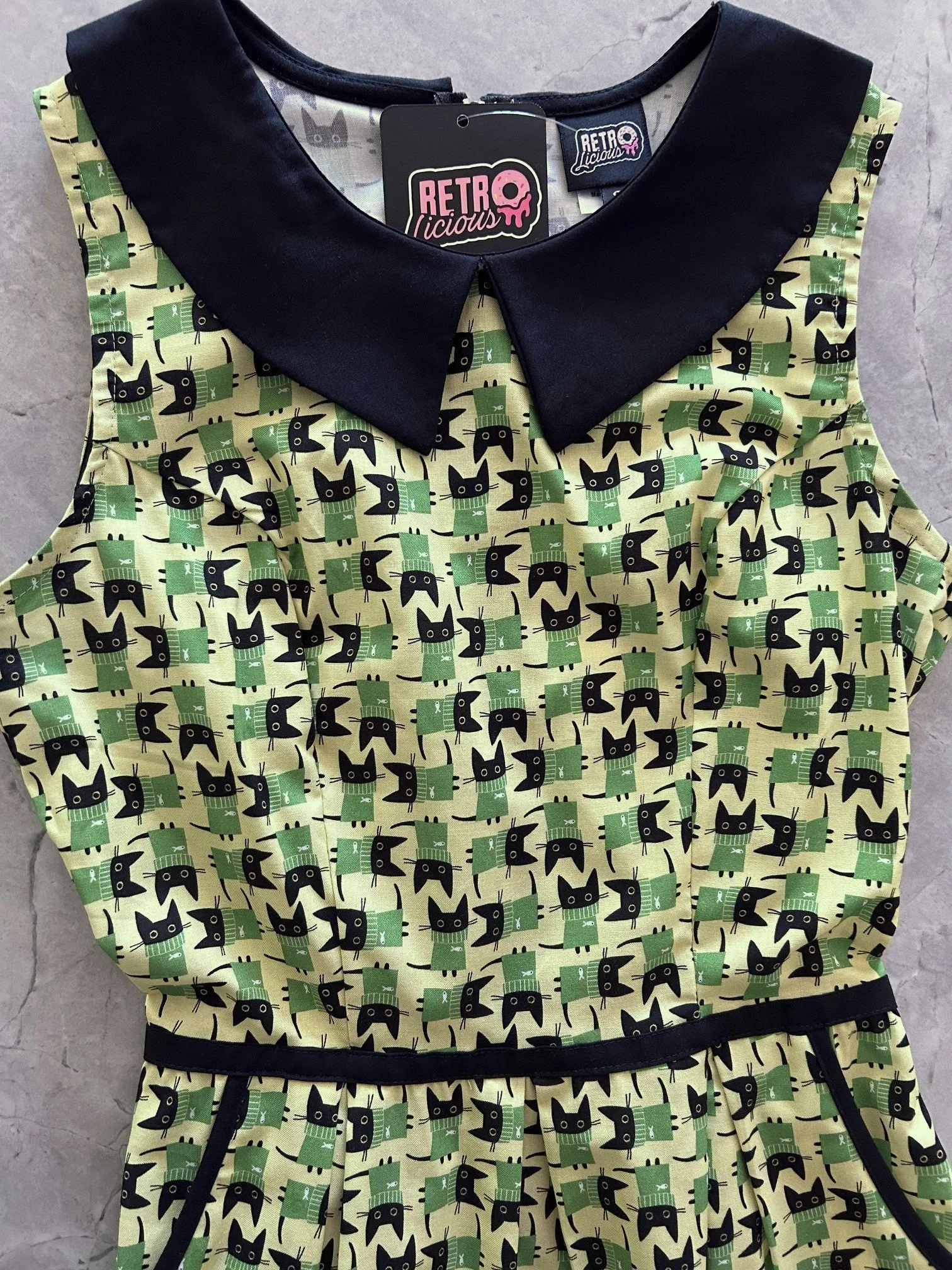 Mod Cat Collared Dress - Medium only sold by Retrolicious product image thumbnail 2