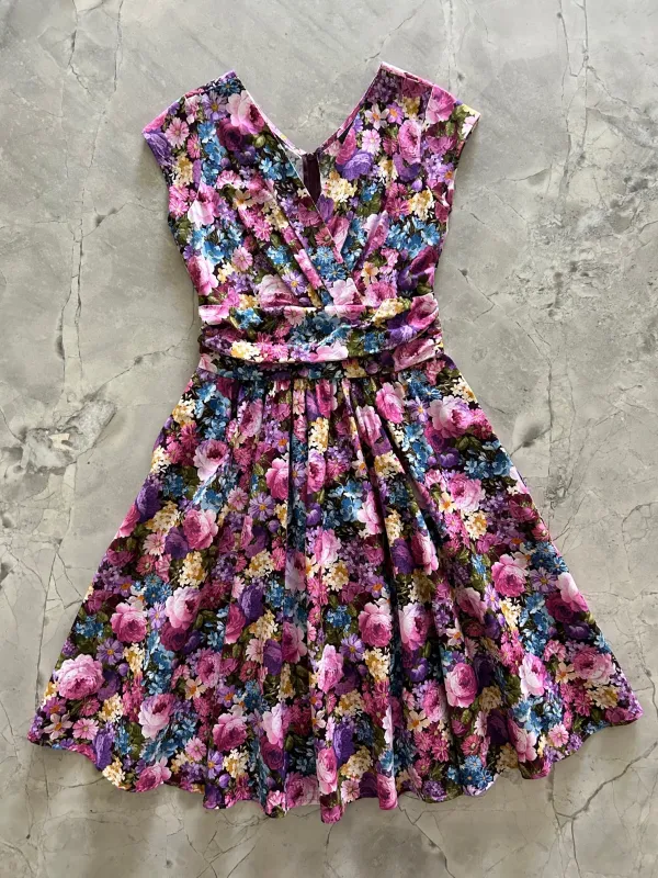 Vintage Floral Greta Dress - XS only, 1 left sold by Retrolicious