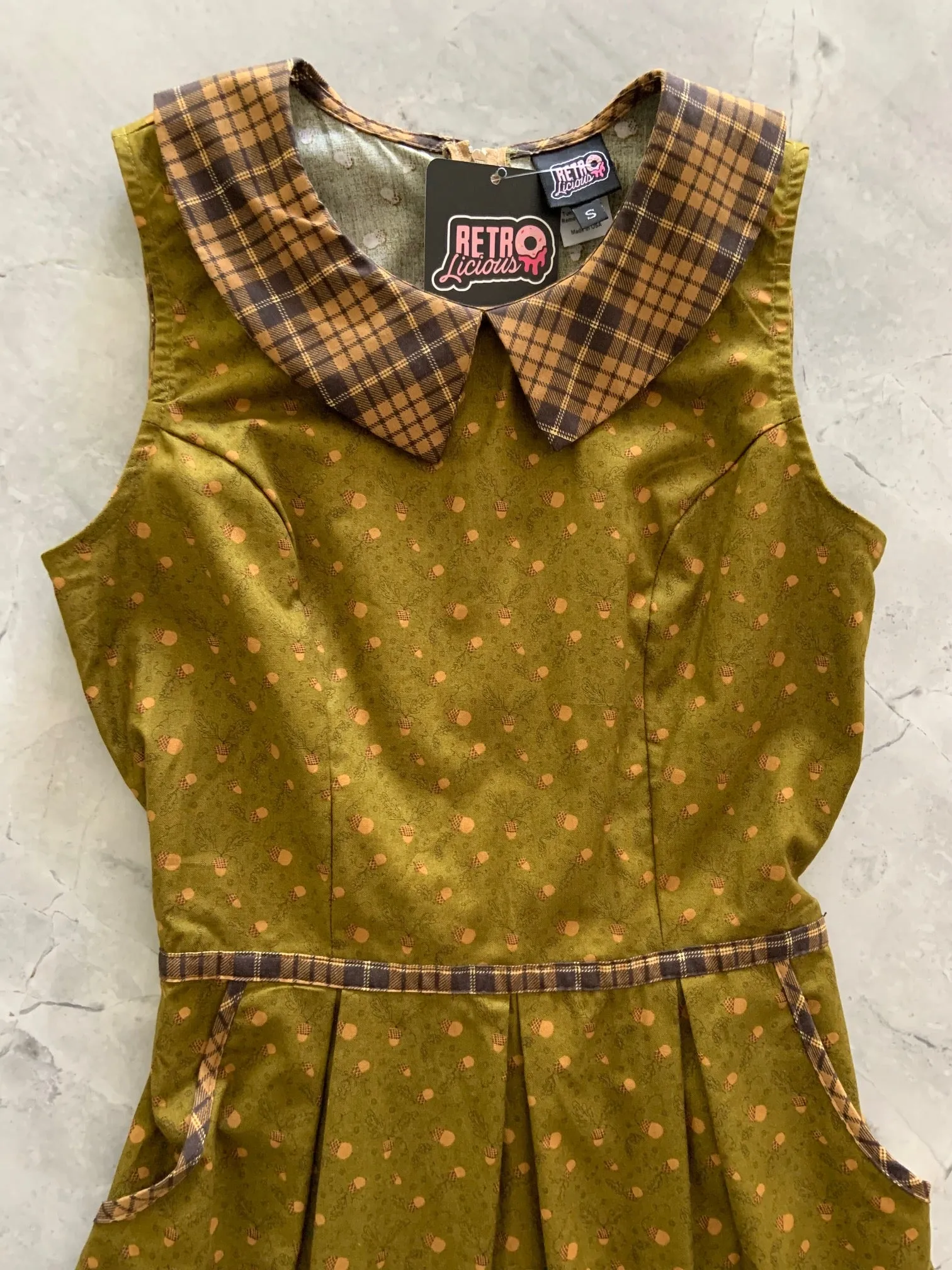 Acorn Collared Dress sold by Retrolicious product image thumbnail 2