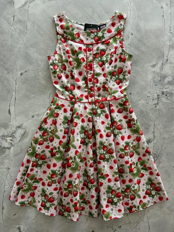 Elizabeth Dress in Strawberries - Medium only, 1 left! sold by Retrolicious