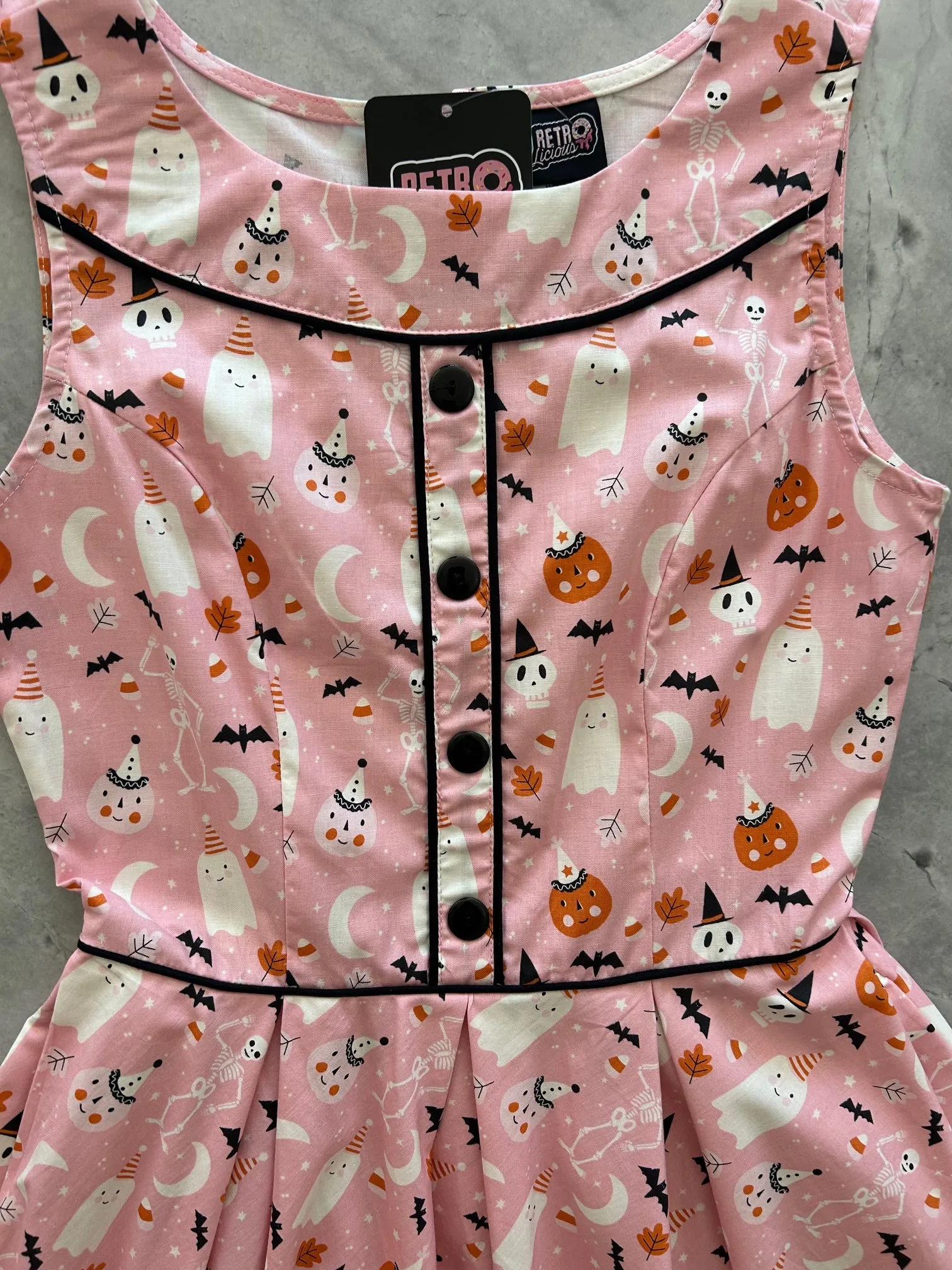 Elizabeth Dress in Pink Halloween - Large only, 1 left! sold by Retrolicious product image thumbnail 2