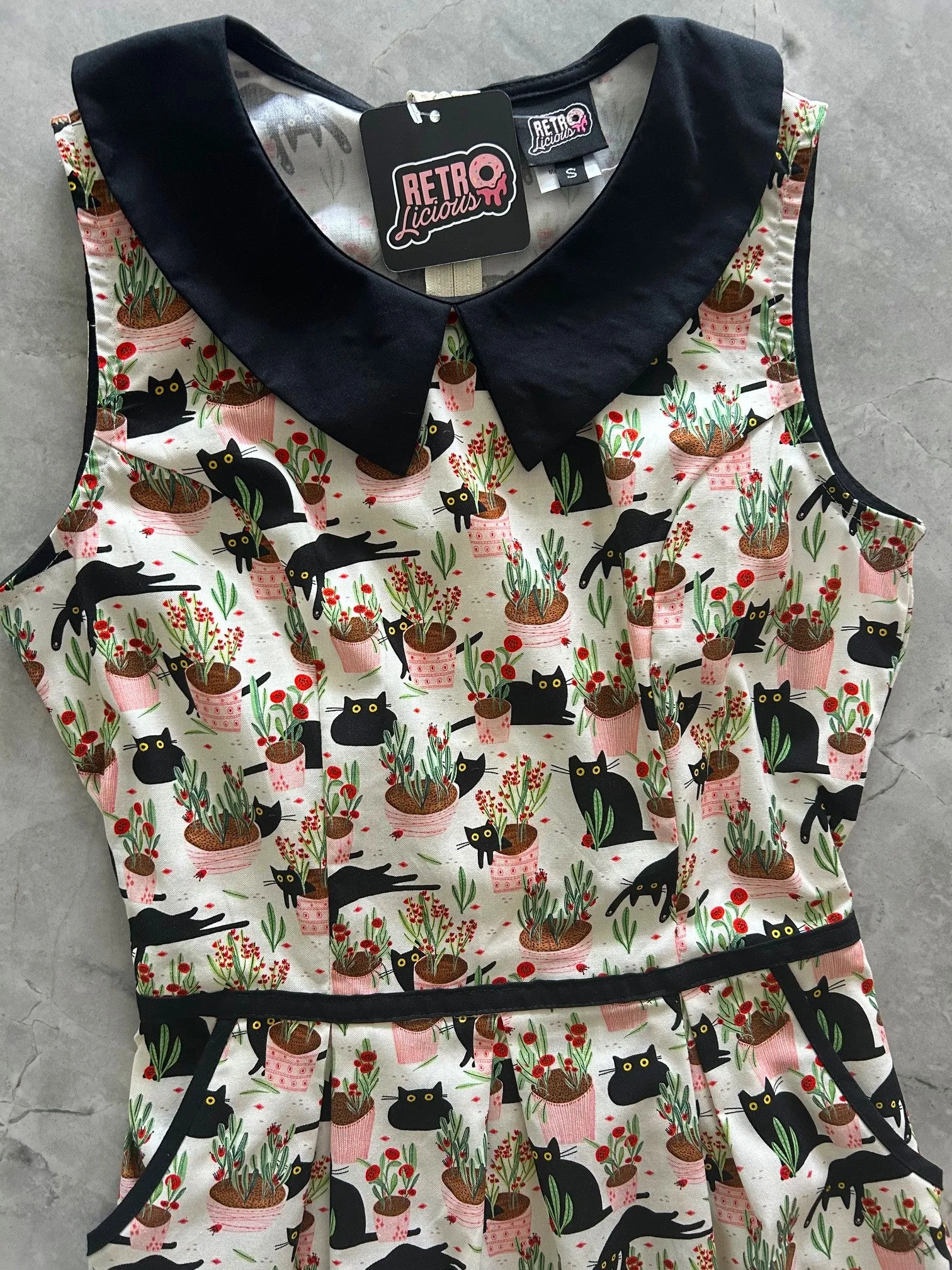 Cats & Plants Collared Dress sold by Retrolicious product image thumbnail 3
