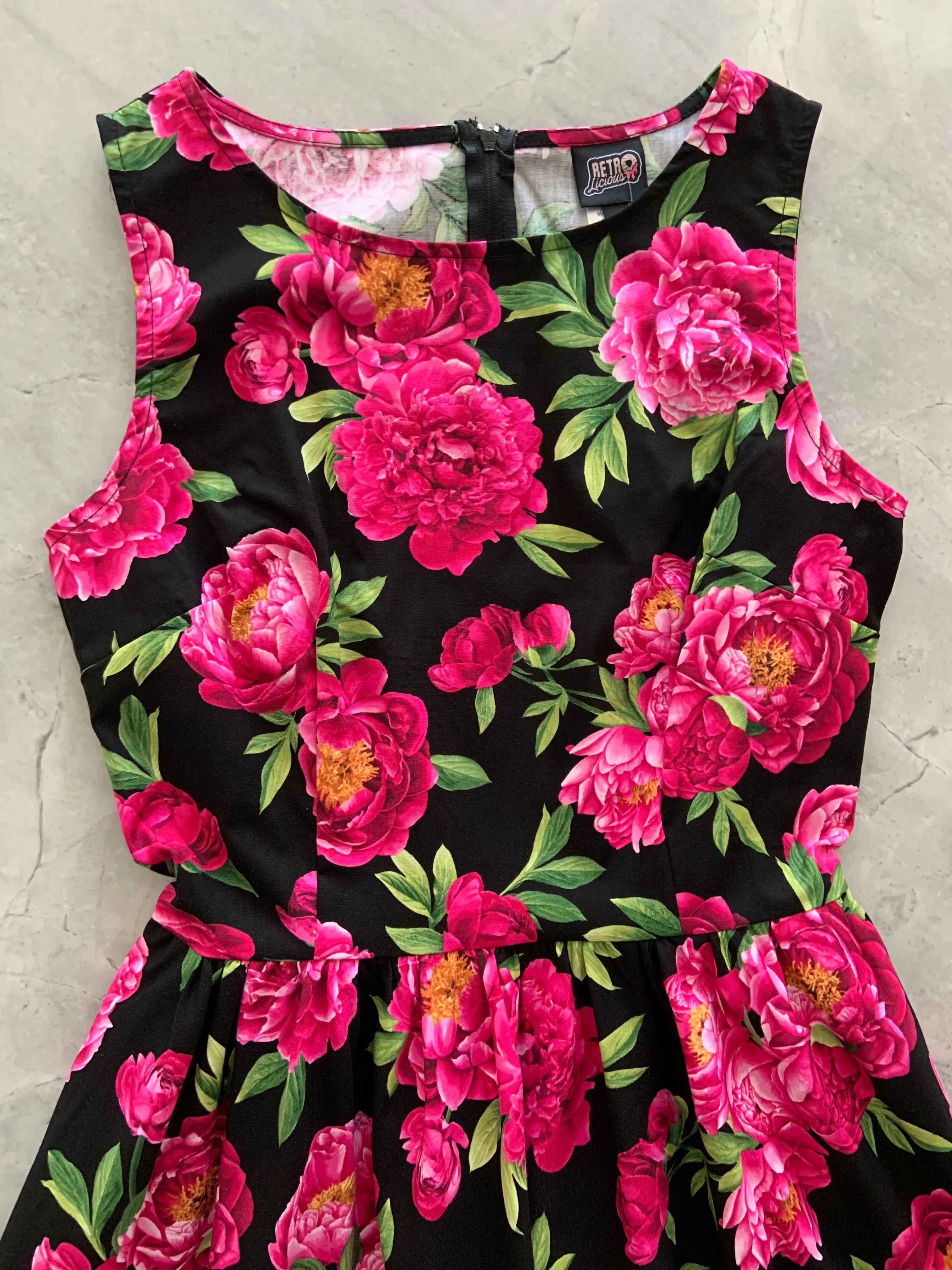 4860 Fuchsia Floral Vintage Dress - XS only, 1 left! sold by Retrolicious product image thumbnail 2