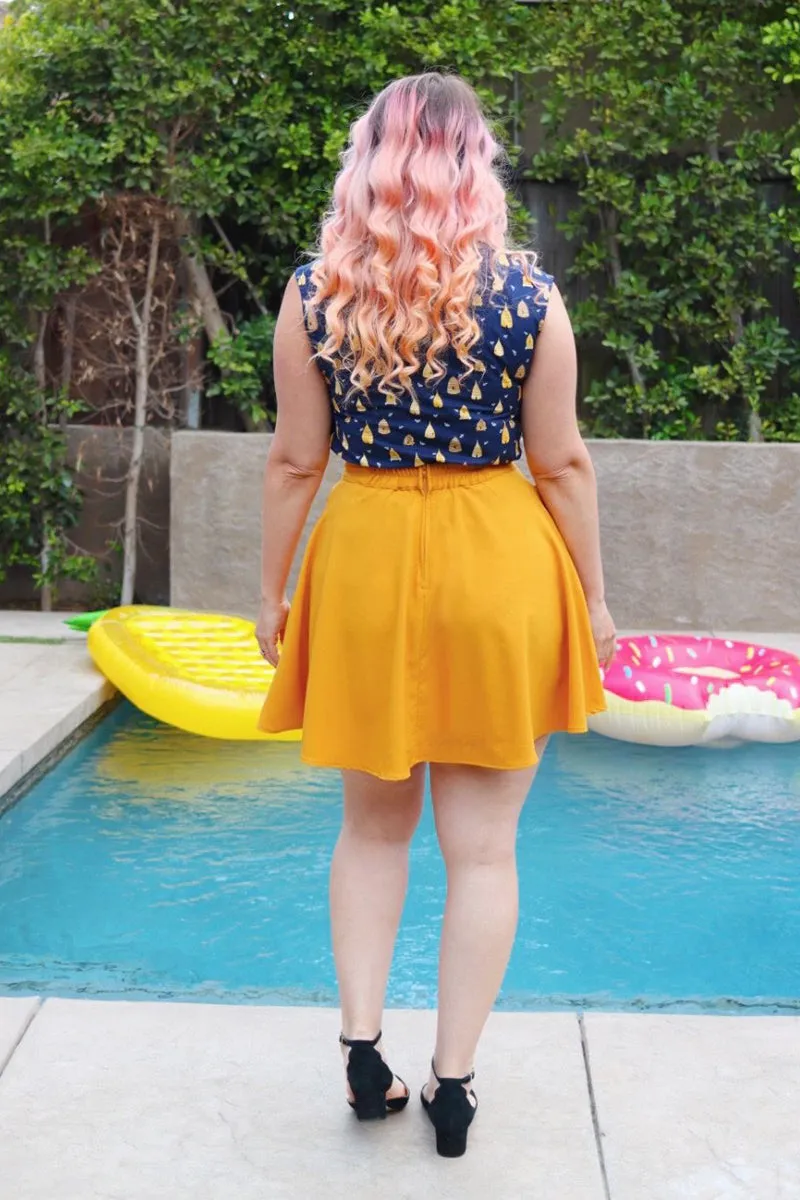 4489 Beehive Bow Top sold by Retrolicious product image thumbnail 3