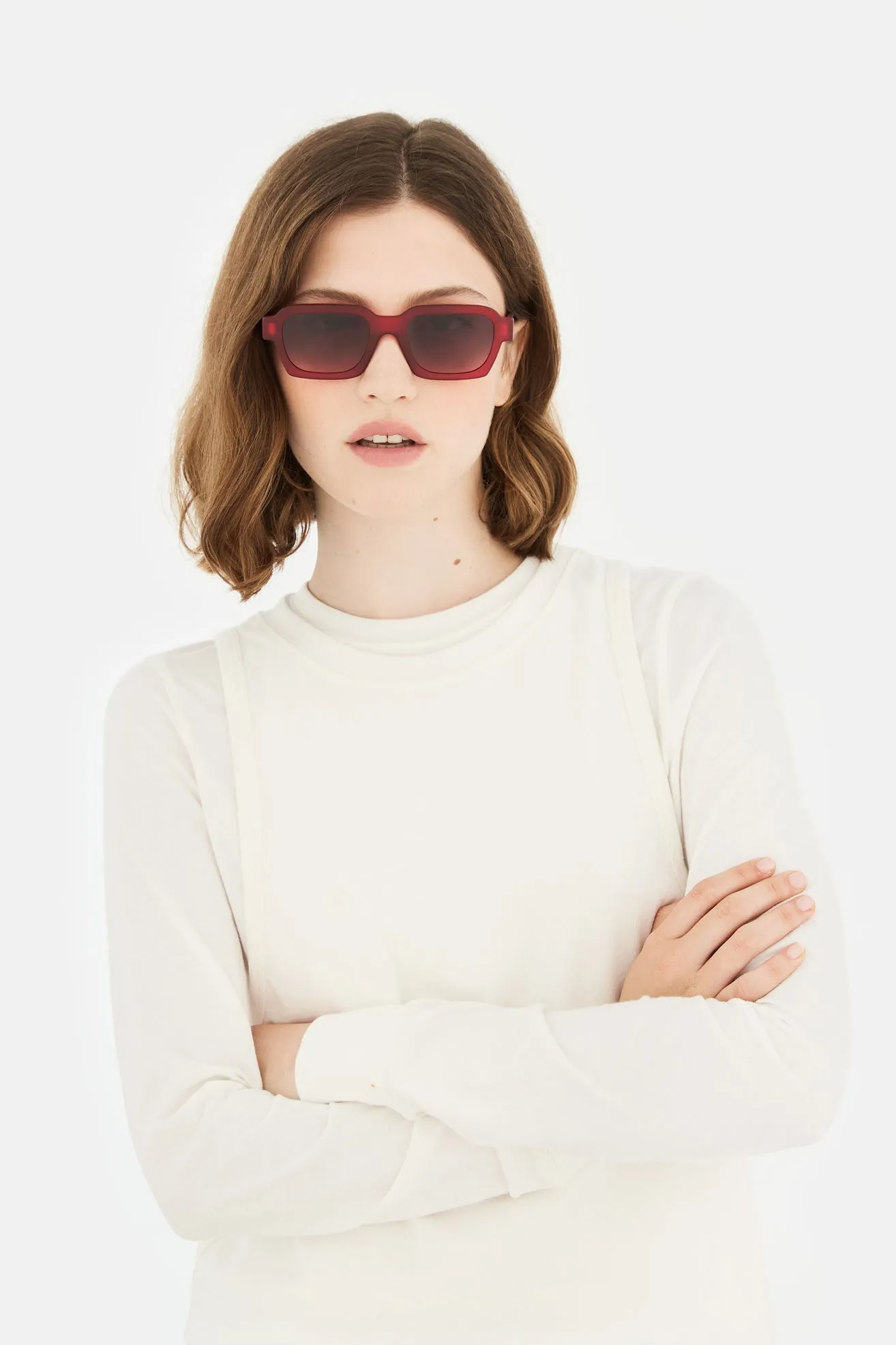 CARO - Matte Red Fade sold by RetroSuperFuture product image thumbnail 5