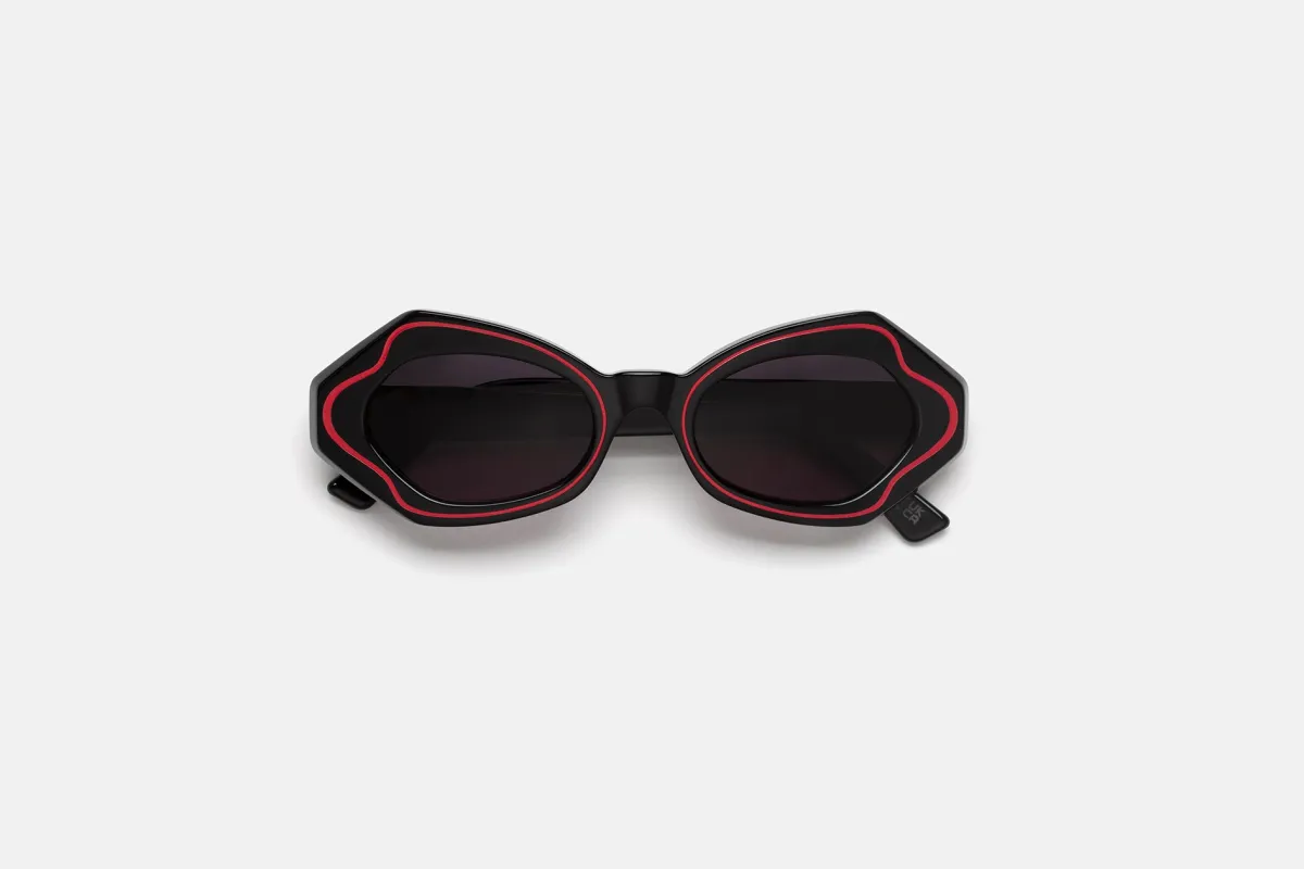 Unlahand Black / Red sold by RetroSuperFuture