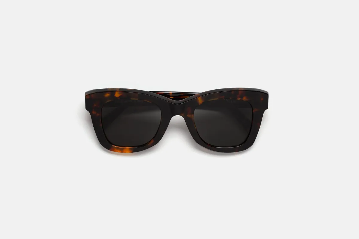 Altura Burnt Havana sold by RetroSuperFuture