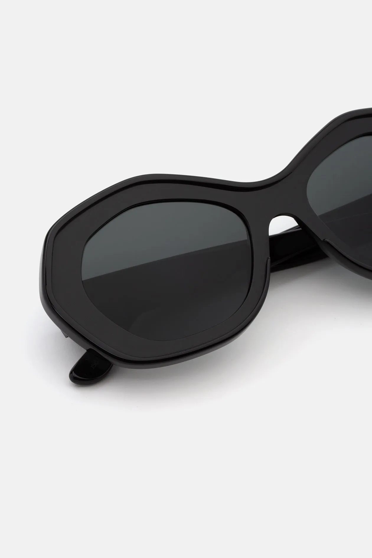 Ulawun Vulcano Black sold by RetroSuperFuture product image thumbnail 3