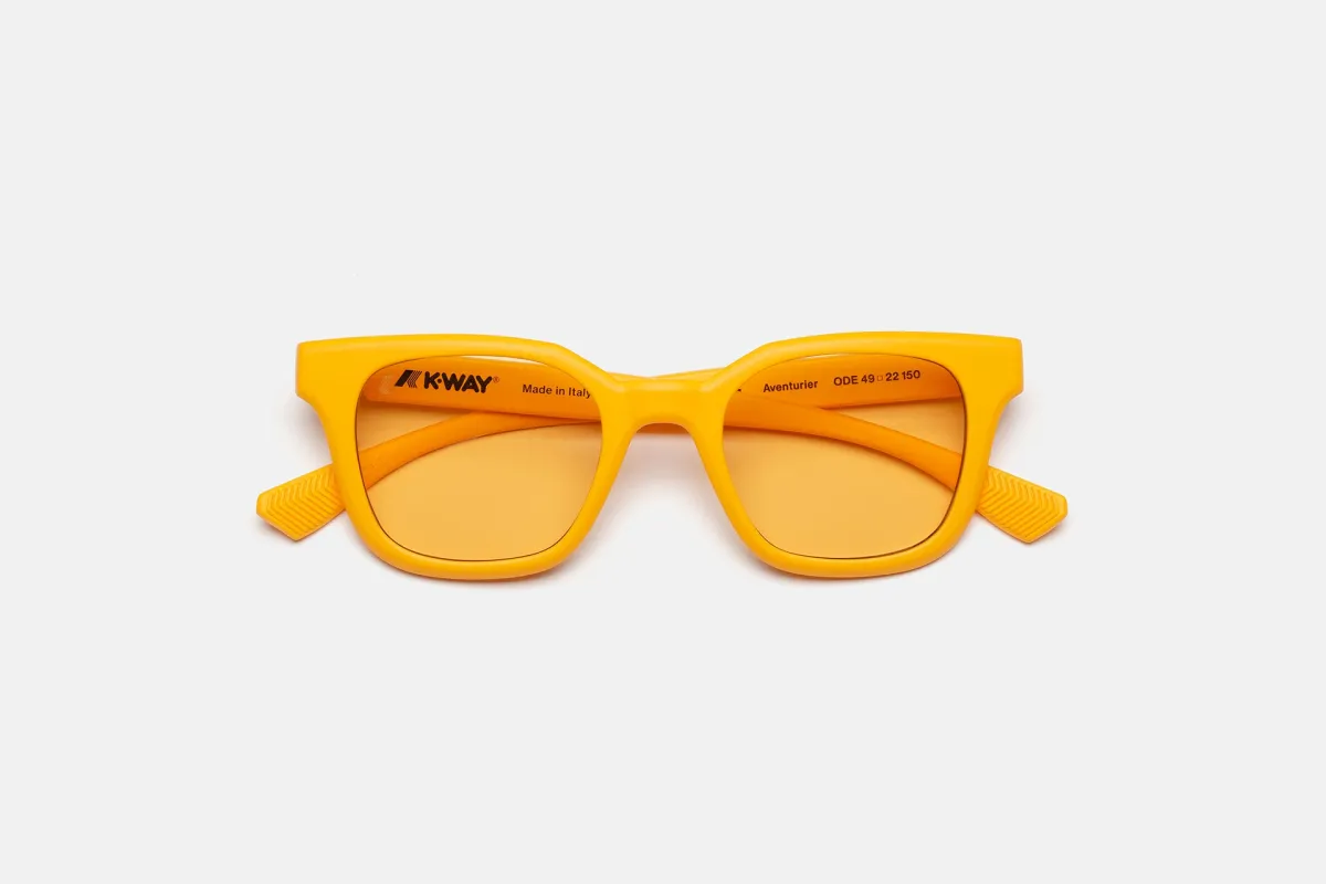 Adventurier Jaune Imperial sold by RetroSuperFuture