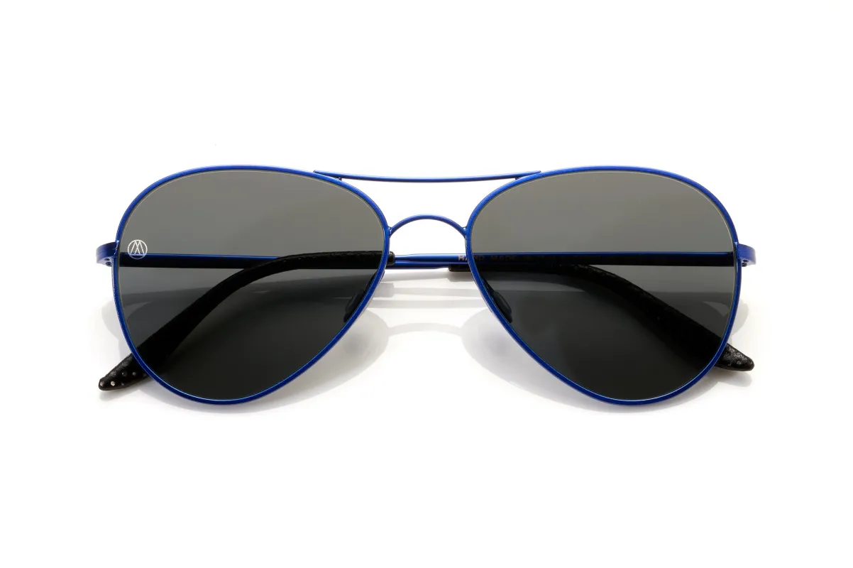 8M5/BF (Blue de France) sold by RetroSuperFuture