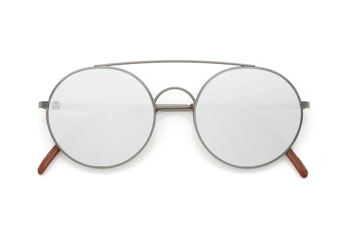 8M6/GFS (Grafite) sold by RetroSuperFuture