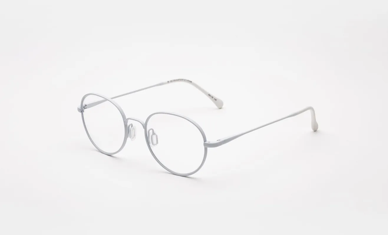 Numero 16 Bianco sold by RetroSuperFuture