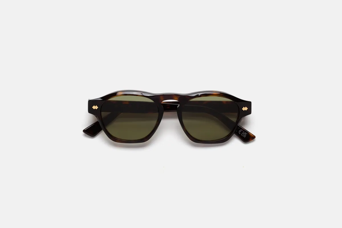 Yunari Dark Havana made by Marni