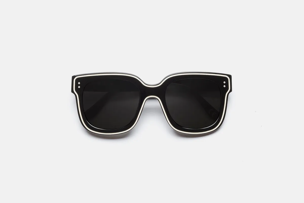 Li River Black made by Marni