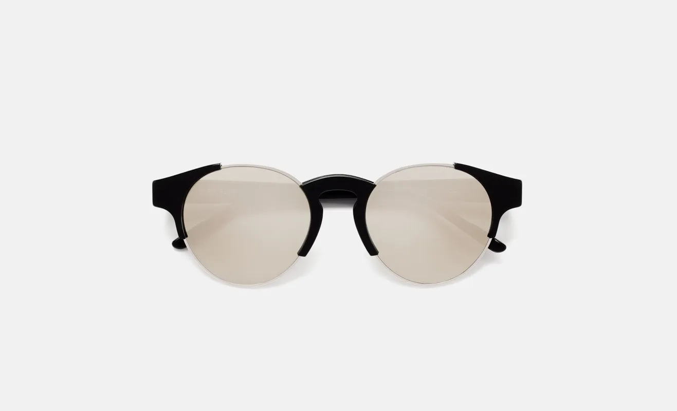 Arca Black Ivory made by RetroSuperFuture