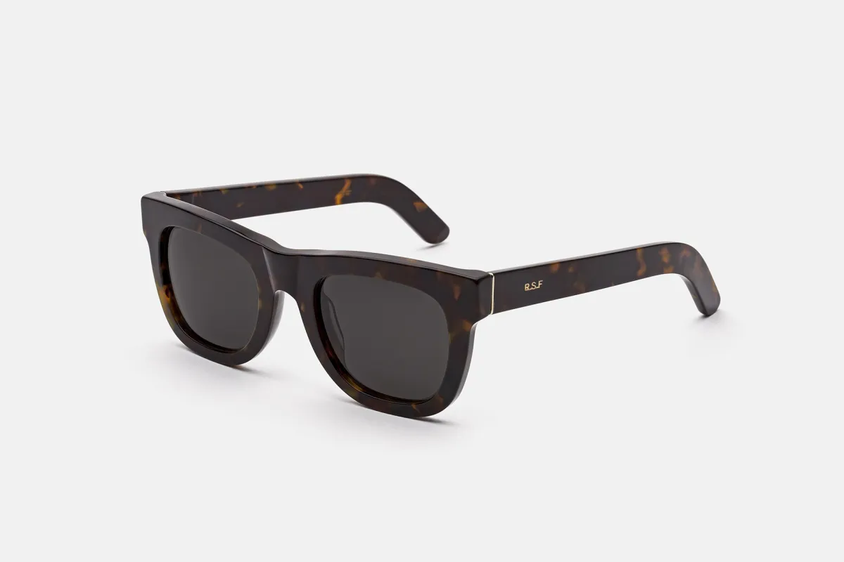 Ciccio Classic Havana sold by RetroSuperFuture