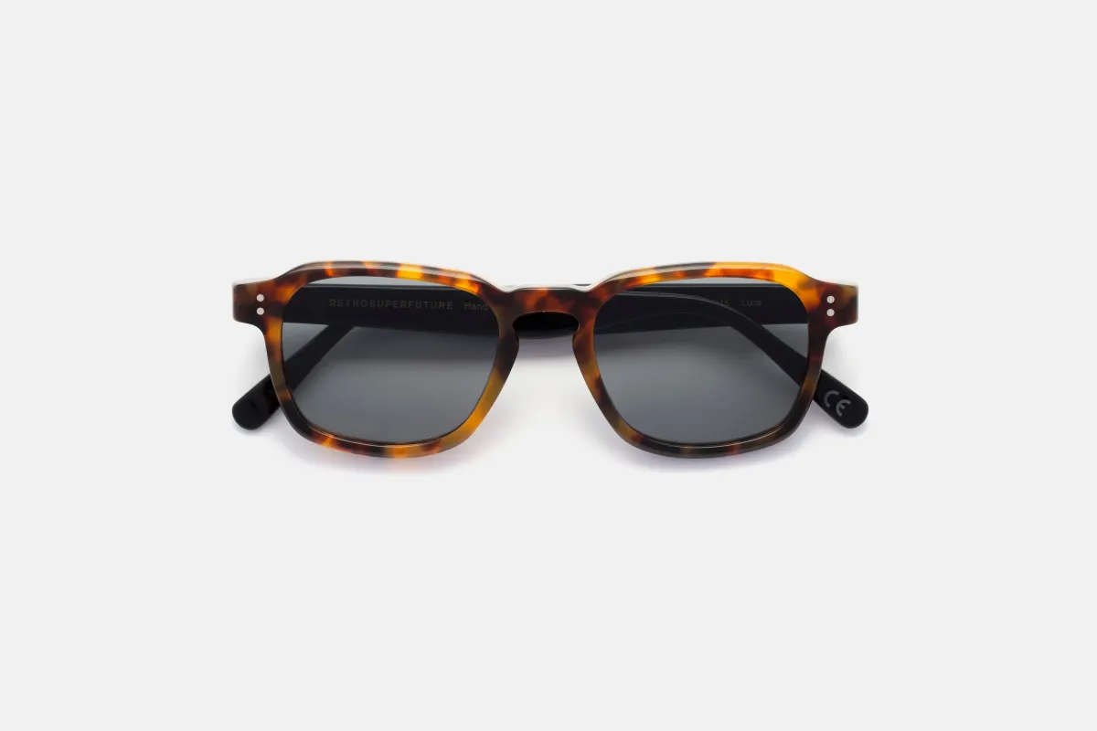 Luce Immaculate Havana sold by RetroSuperFuture