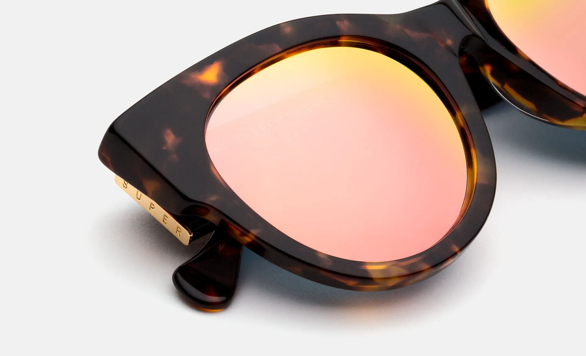 Noa Peach Havana sold by RetroSuperFuture product image thumbnail 2