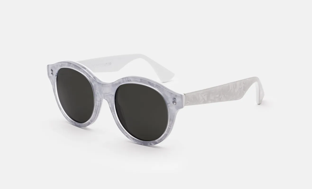 Mona Pool made by RetroSuperFuture