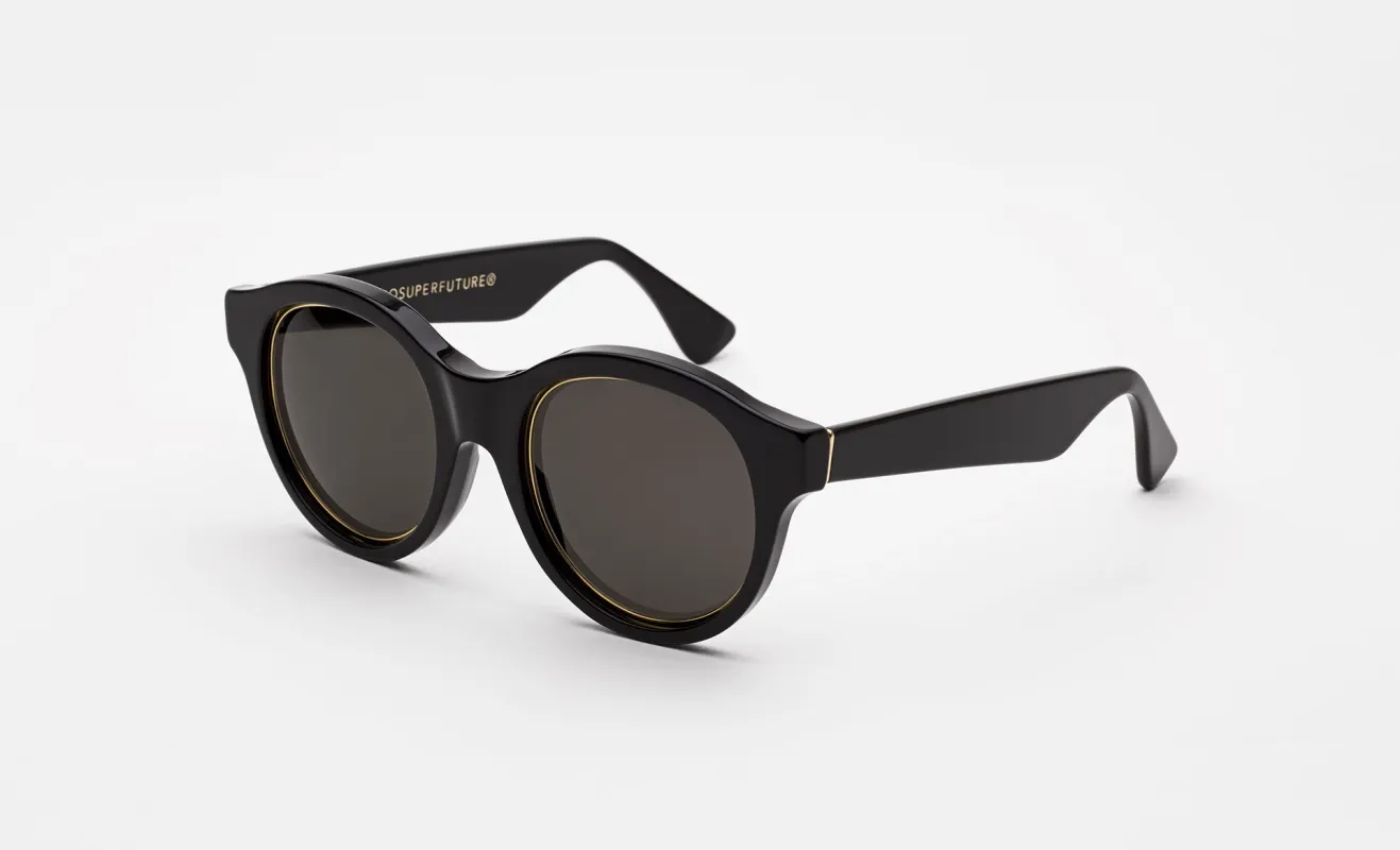 Mona Impero made by RetroSuperFuture