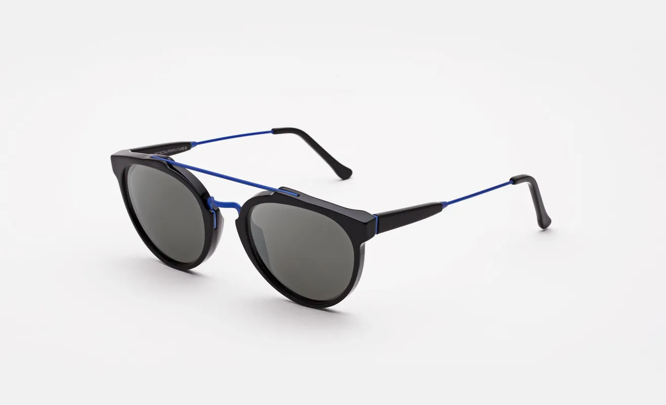 Giaguaro B2B made by RetroSuperFuture