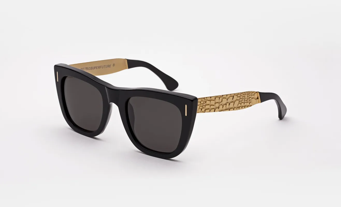 Gals Francis Goffrato made by RetroSuperFuture