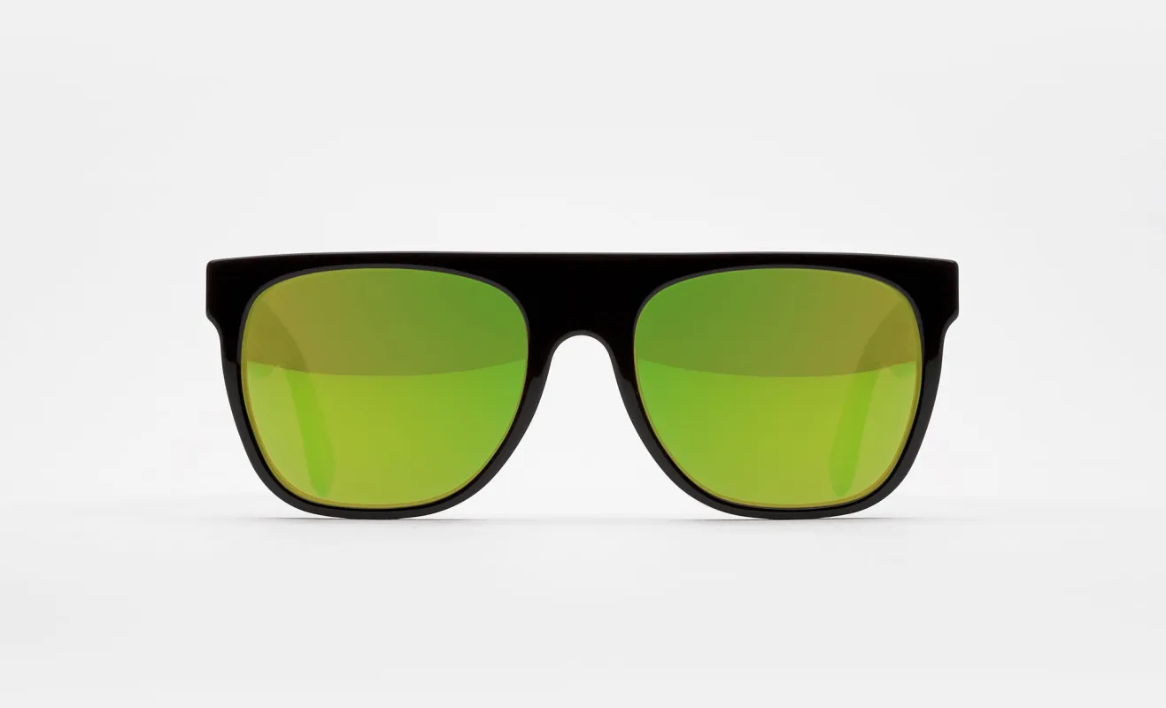 Flat Top Cove Black made by RetroSuperFuture