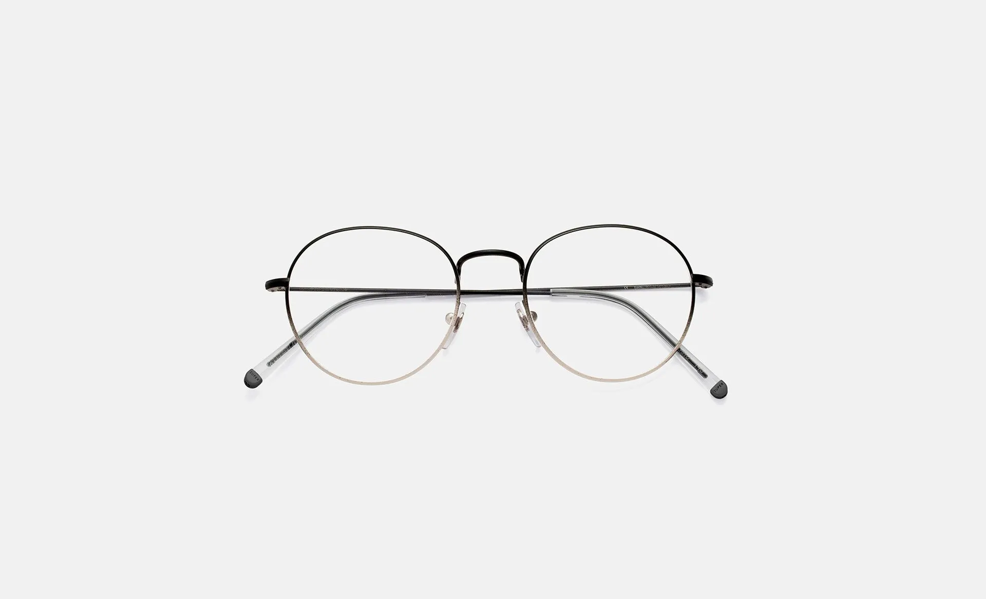 Numero 40 Faded Nero / Argento sold by RetroSuperFuture